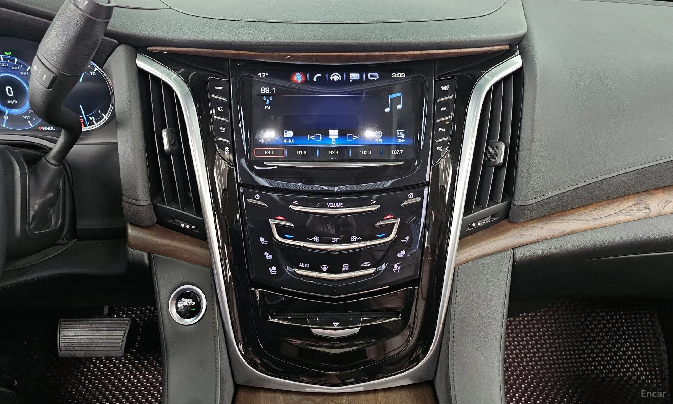 Cadillac Escalade превью 14