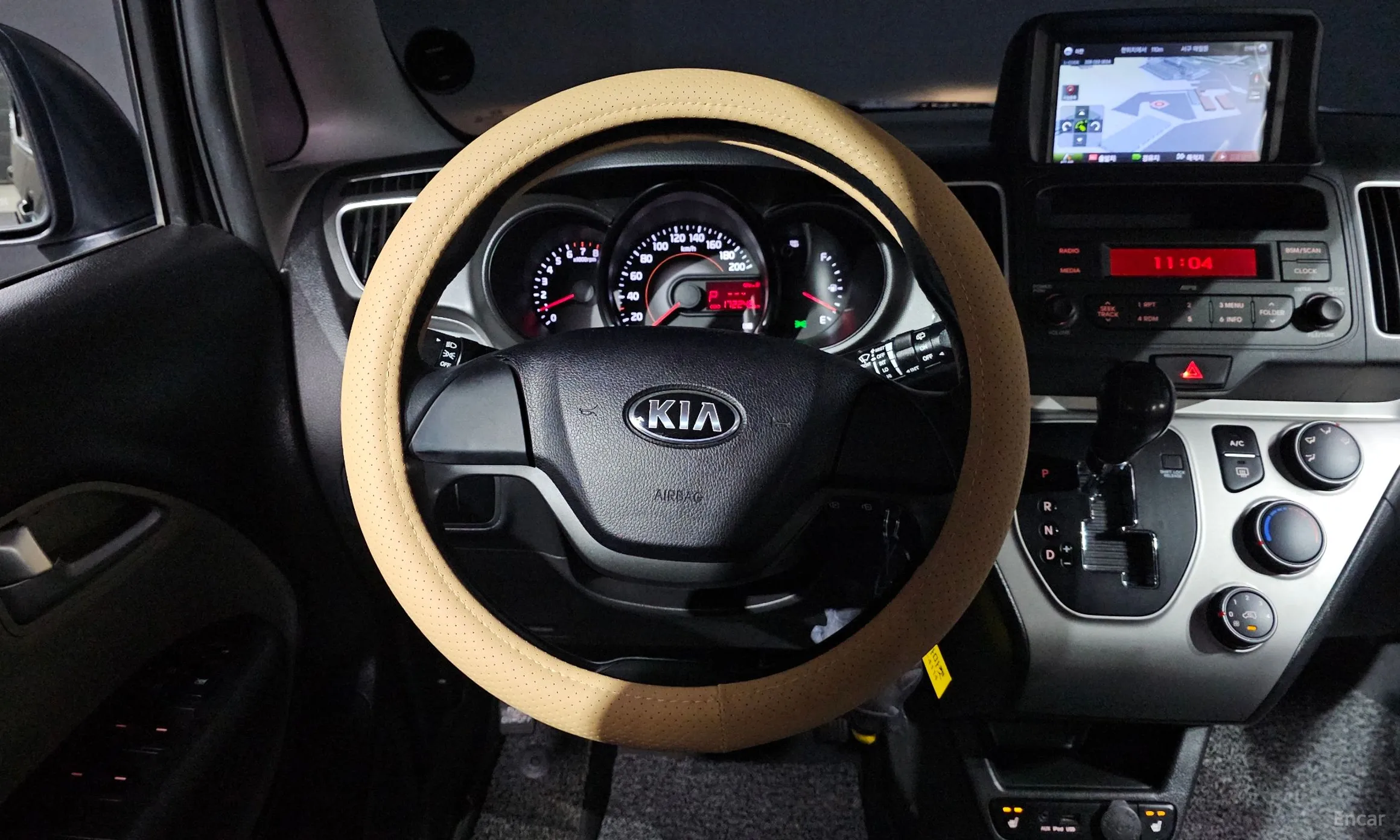 Kia Ray превью 12