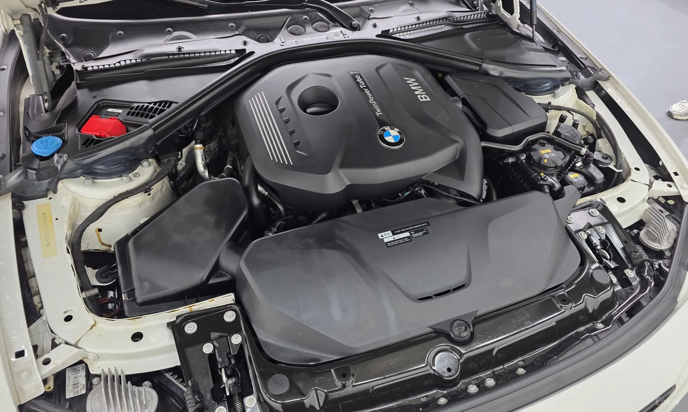 BMW Series 4 (F32) превью 6
