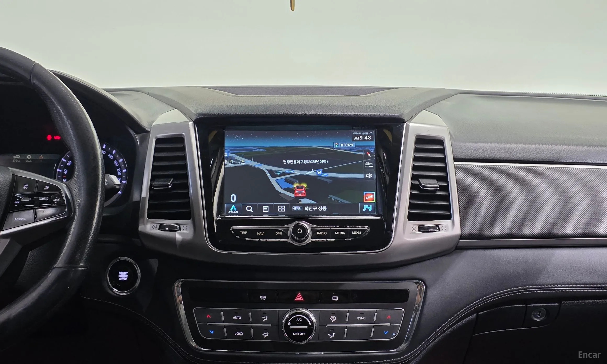 KG Mobility (SsangYong) Rexton Sports превью 16