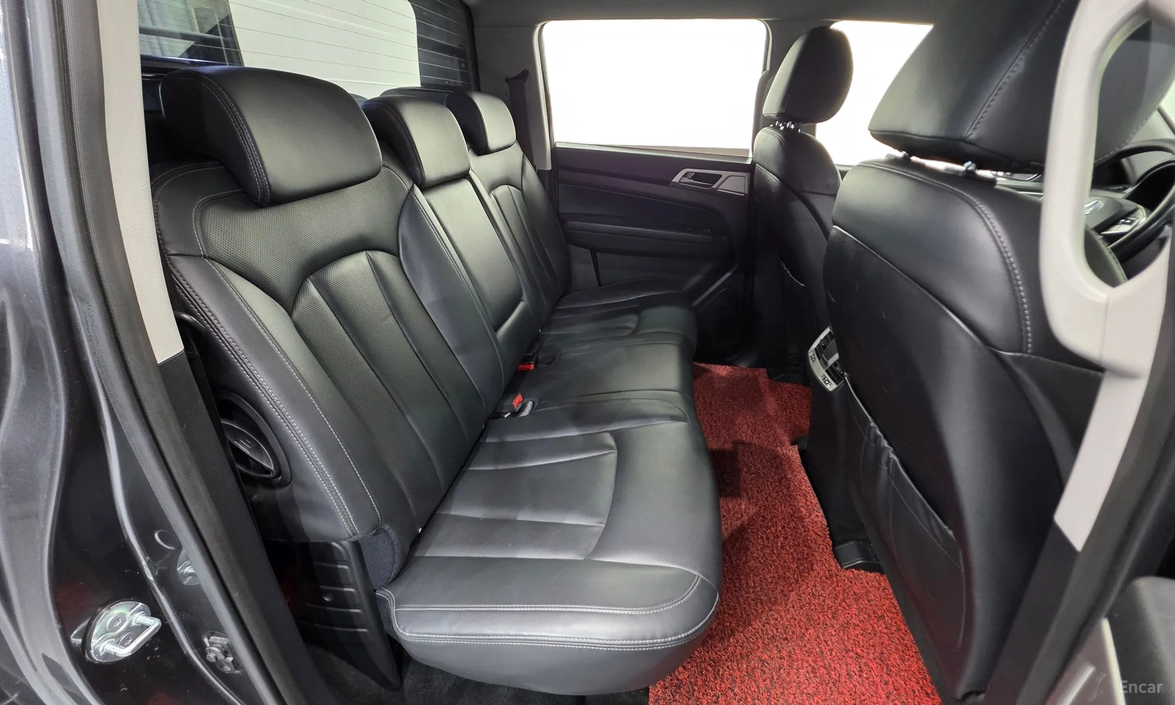 KG Mobility (SsangYong) Rexton Sports превью 19