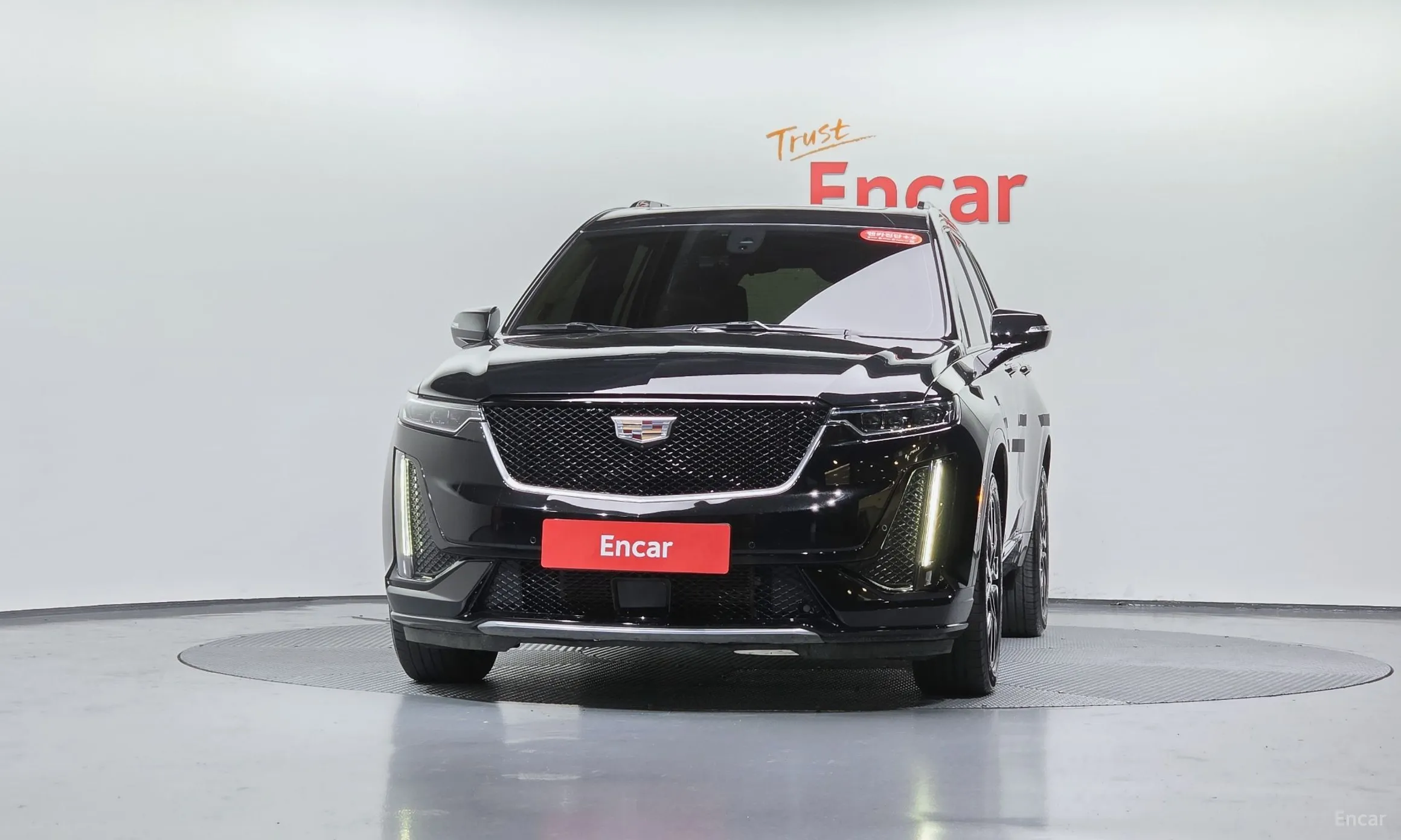 Cadillac XT6 превью 3