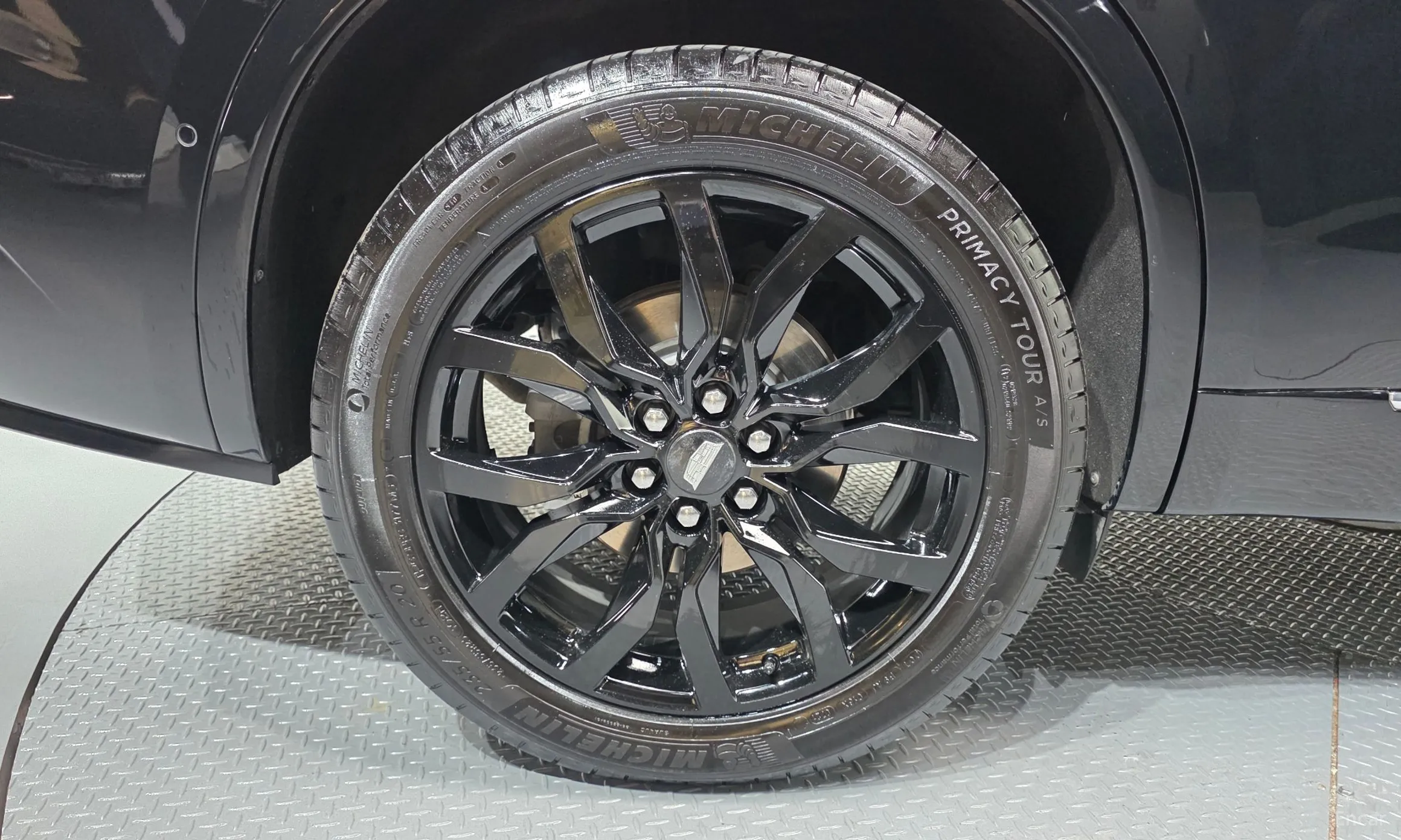 Cadillac XT6 превью 5