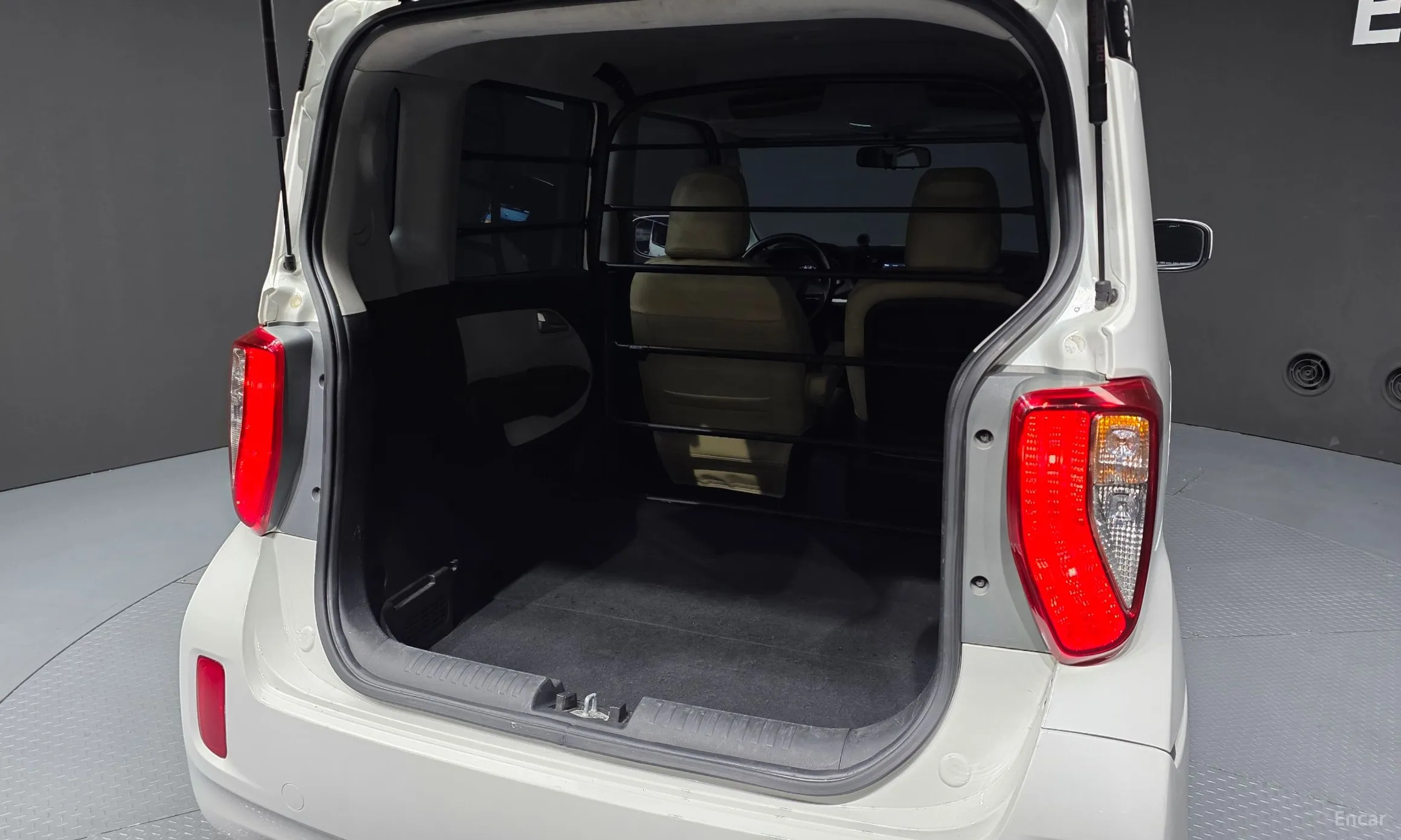 Kia Ray превью 20