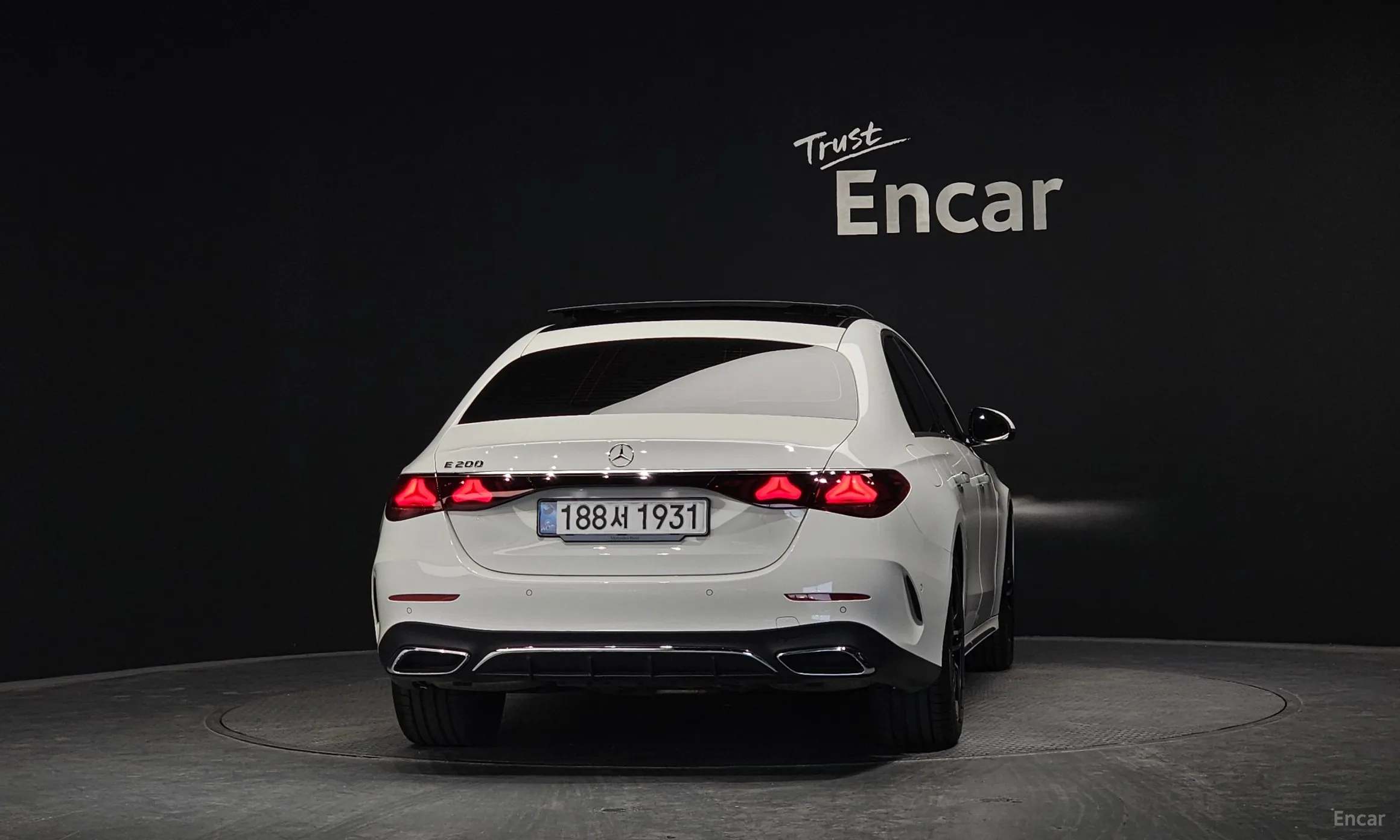 Mercedes Benz E-Class W214 превью 4