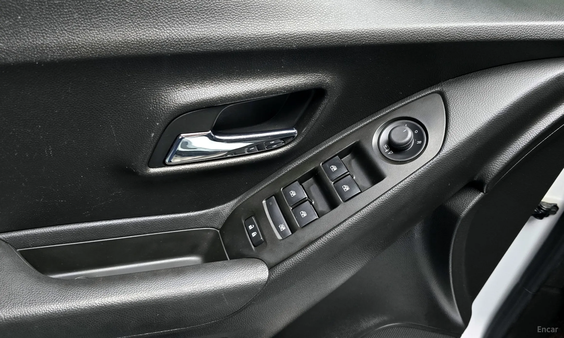 Chevrolet (GM Daewoo) Trax превью 18