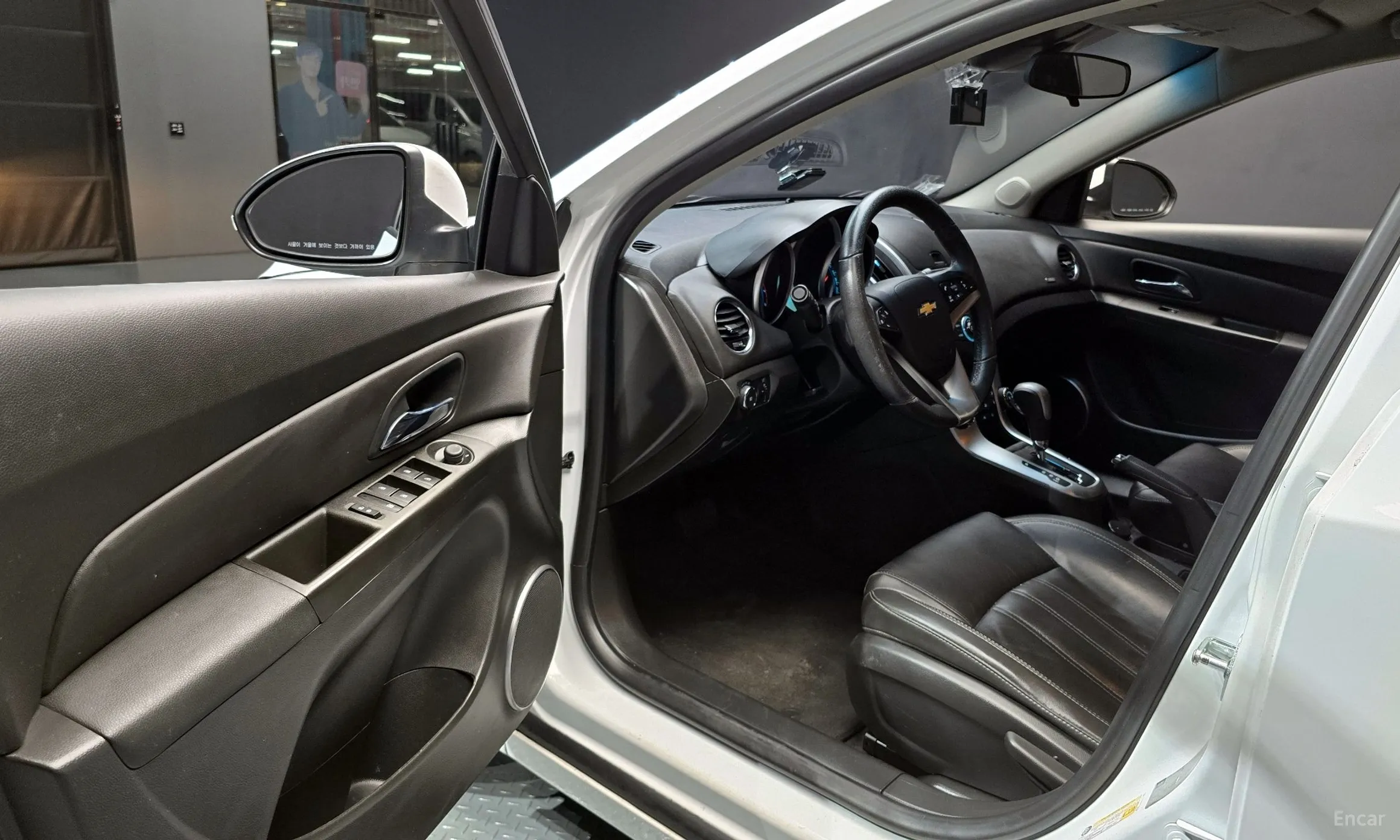 Chevrolet (GM Daewoo) Cruze превью 10