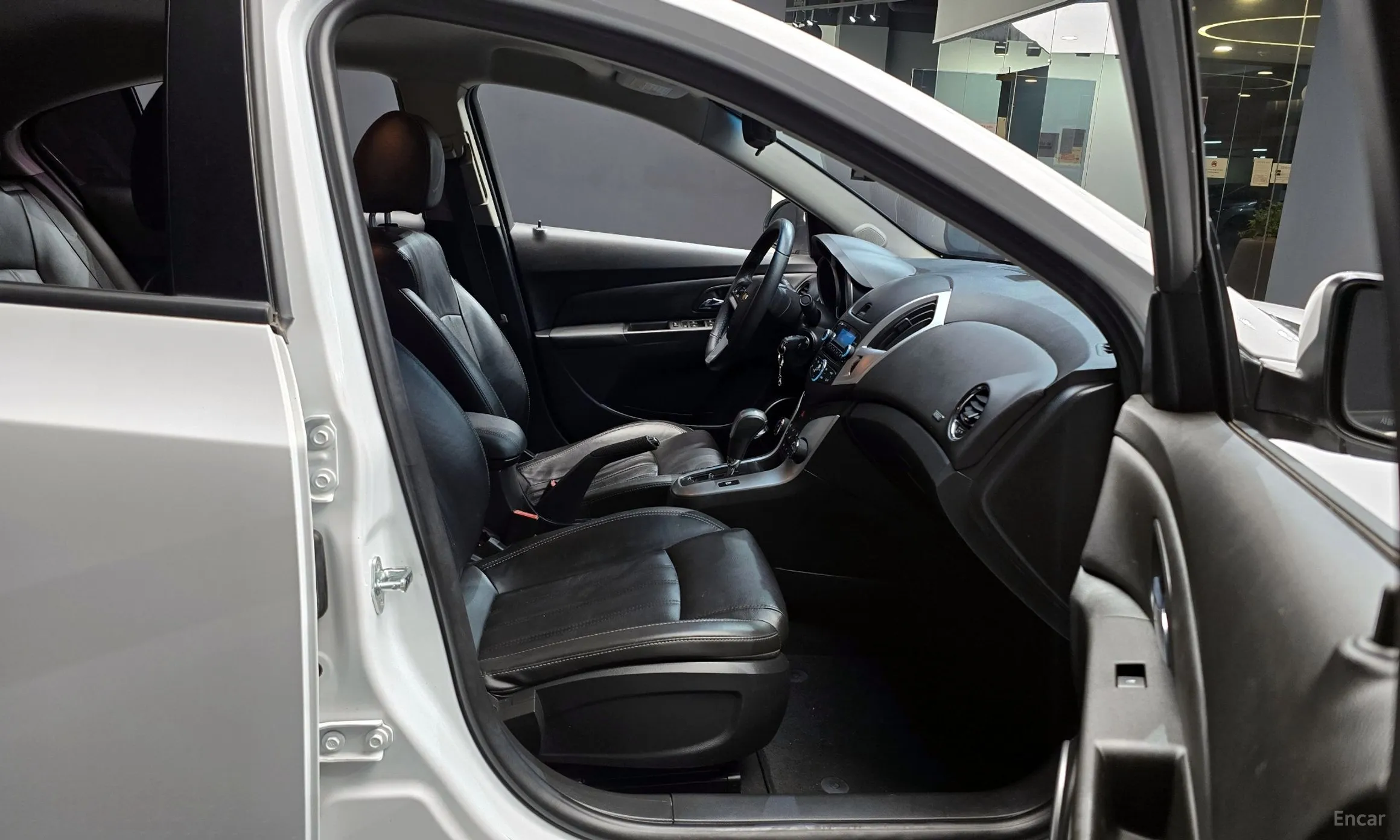 Chevrolet (GM Daewoo) Cruze превью 11