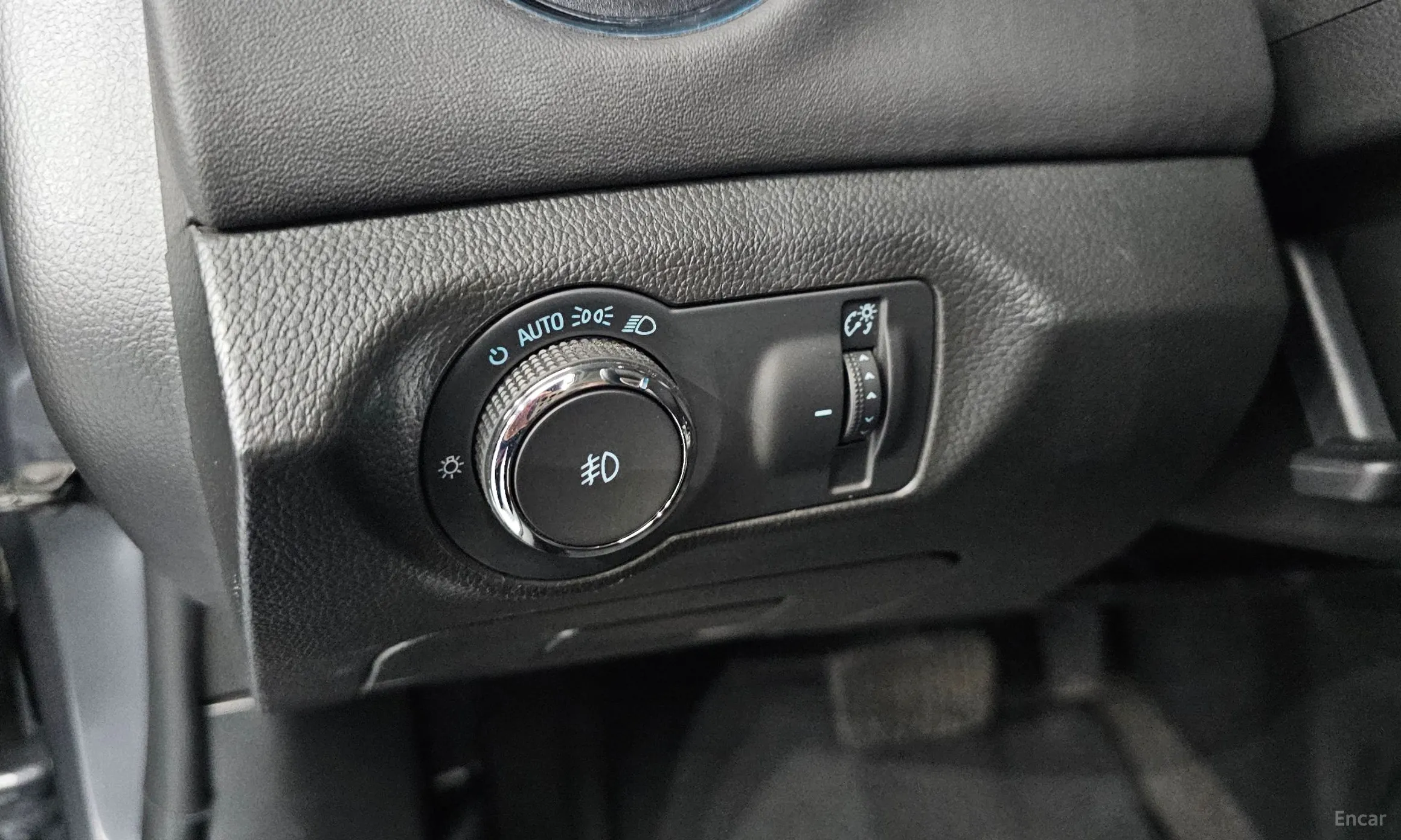 Chevrolet (GM Daewoo) Cruze превью 16
