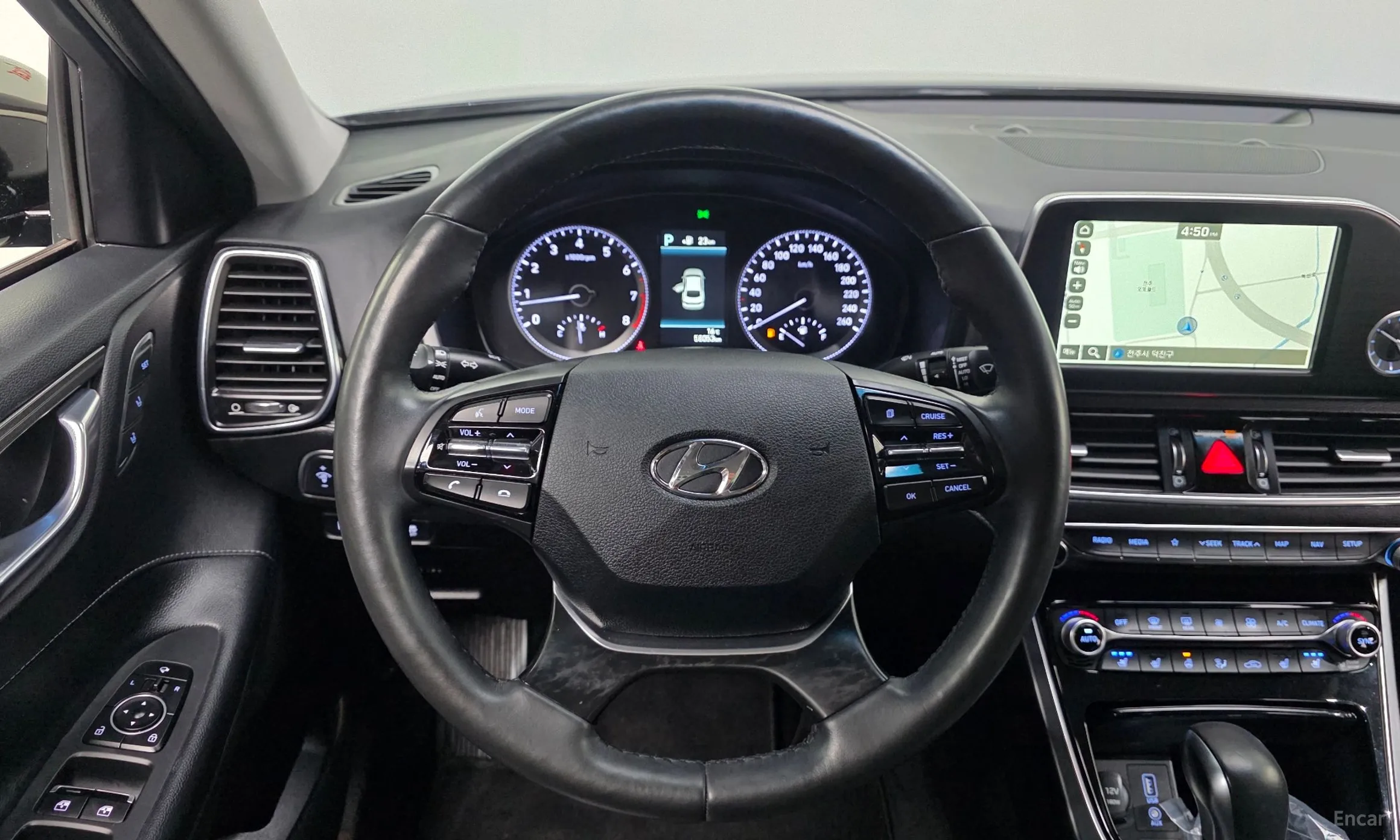 Hyundai Grandeur IG превью 14