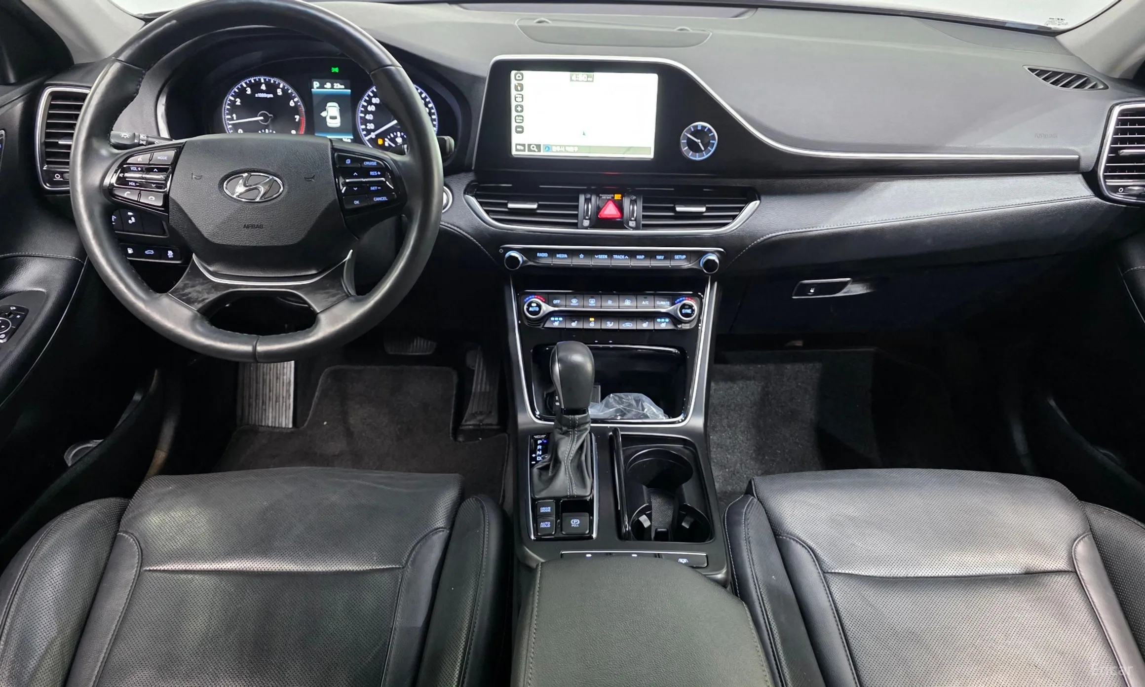 Hyundai Grandeur IG превью 7