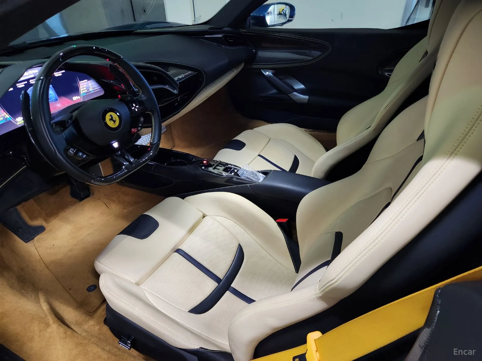 Ferrari SF90 Stradale превью 17