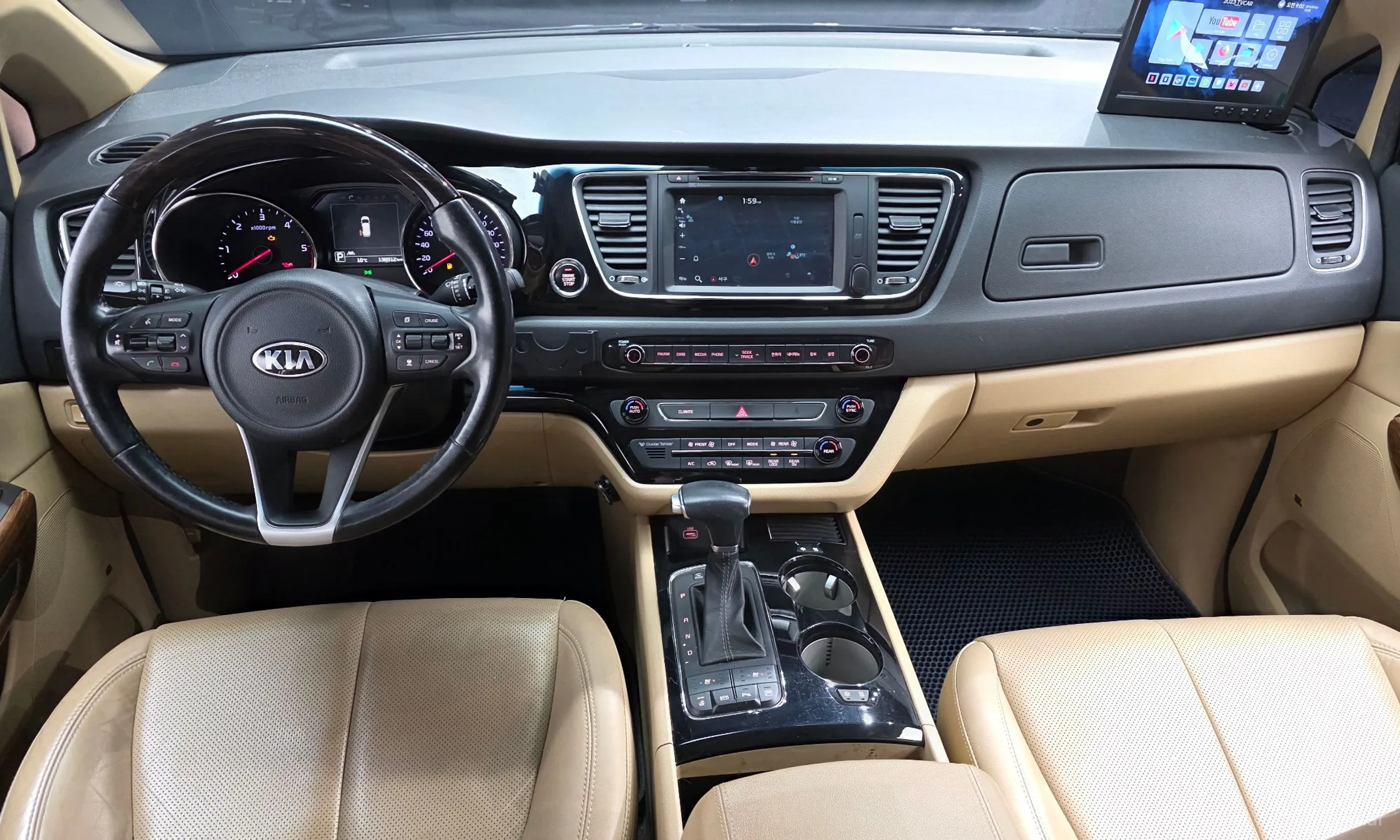 Kia Carnival превью 7