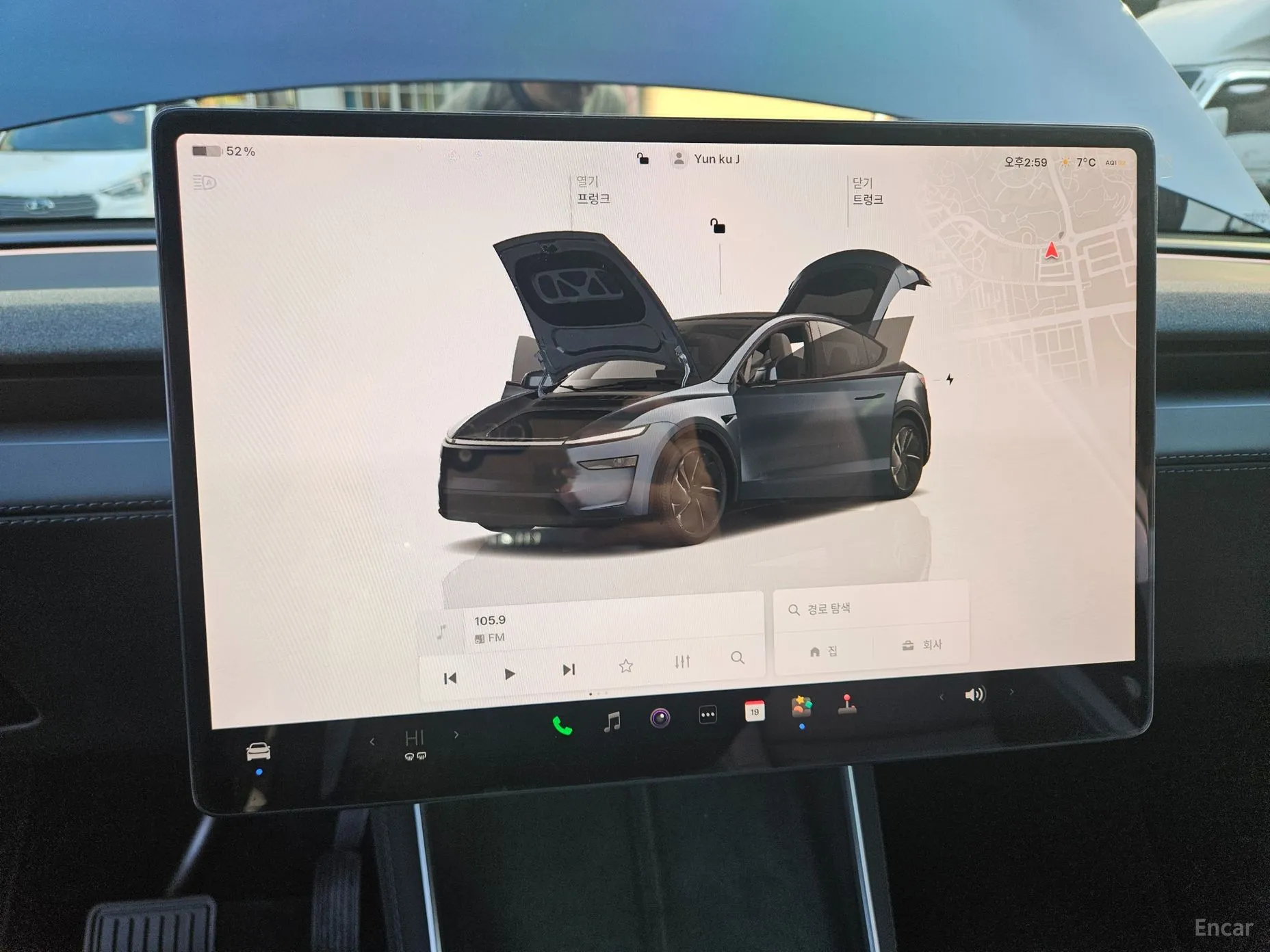 Tesla Model Y превью 12