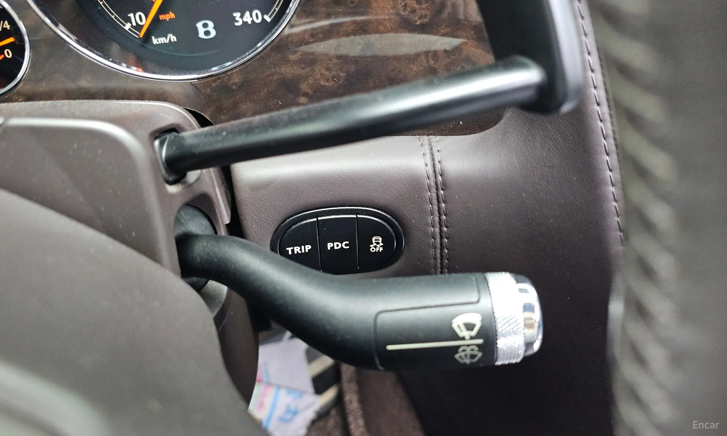 Bentley Flying Spur Gen 1 превью 20
