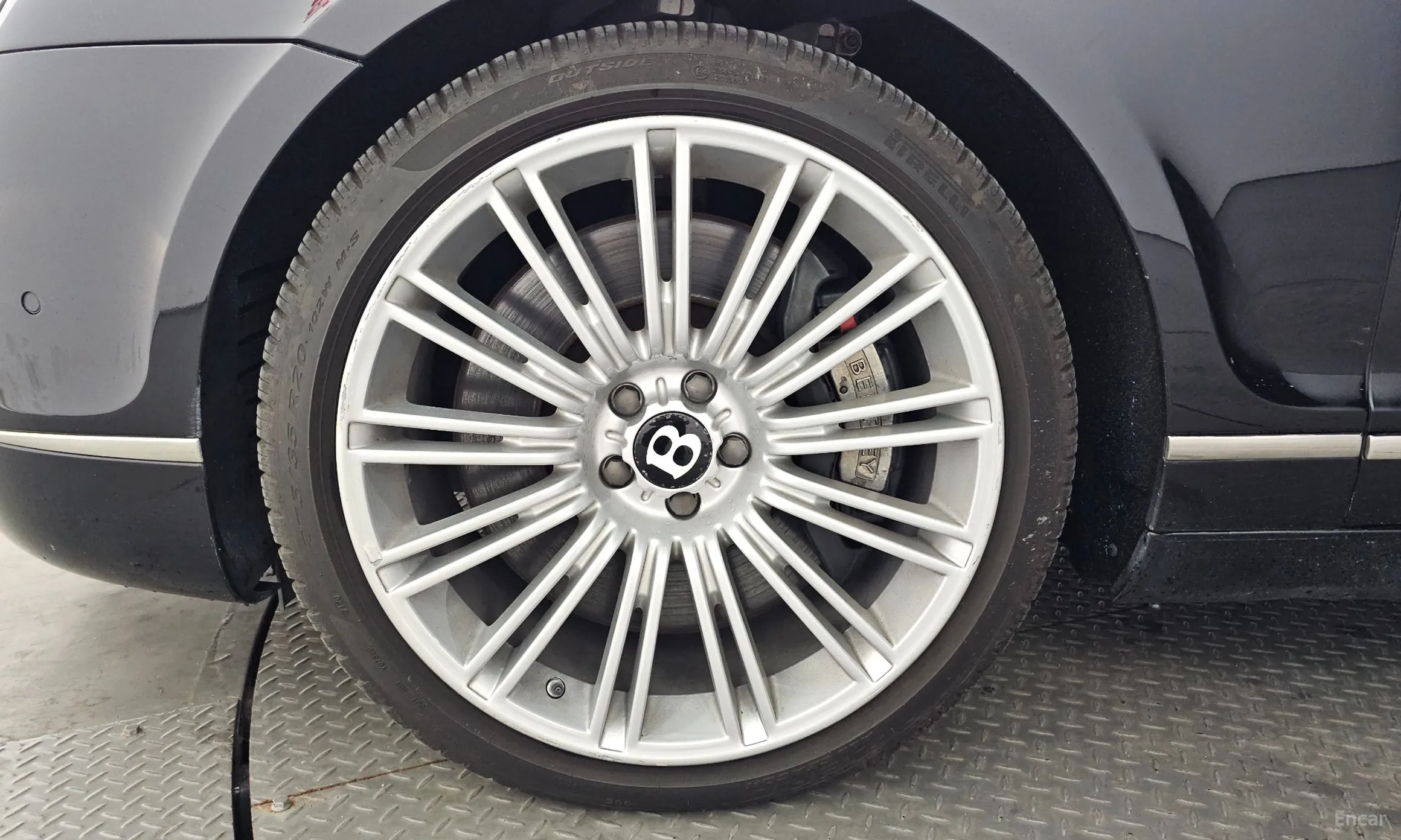Bentley Flying Spur Gen 1 превью 5