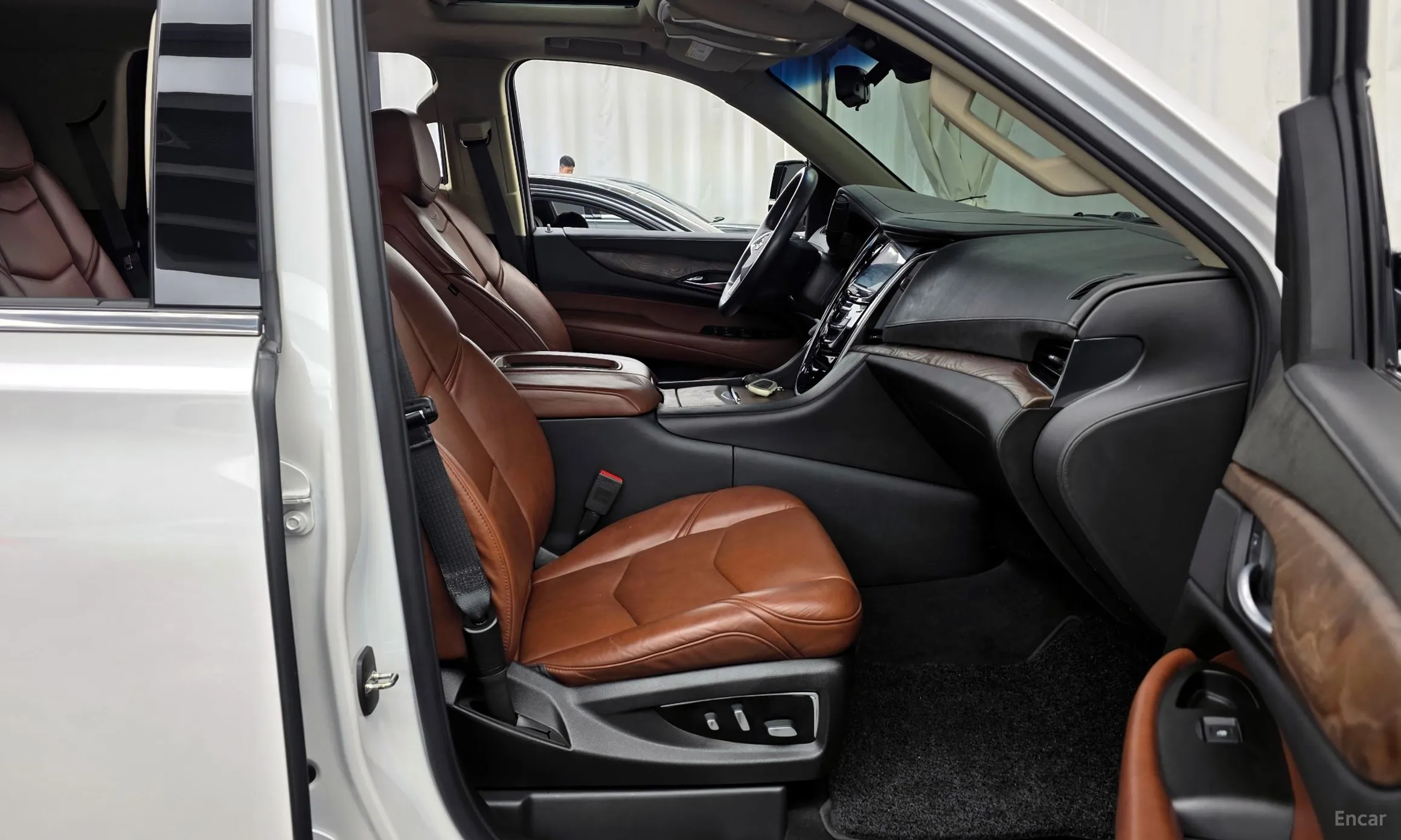 Cadillac Escalade превью 11