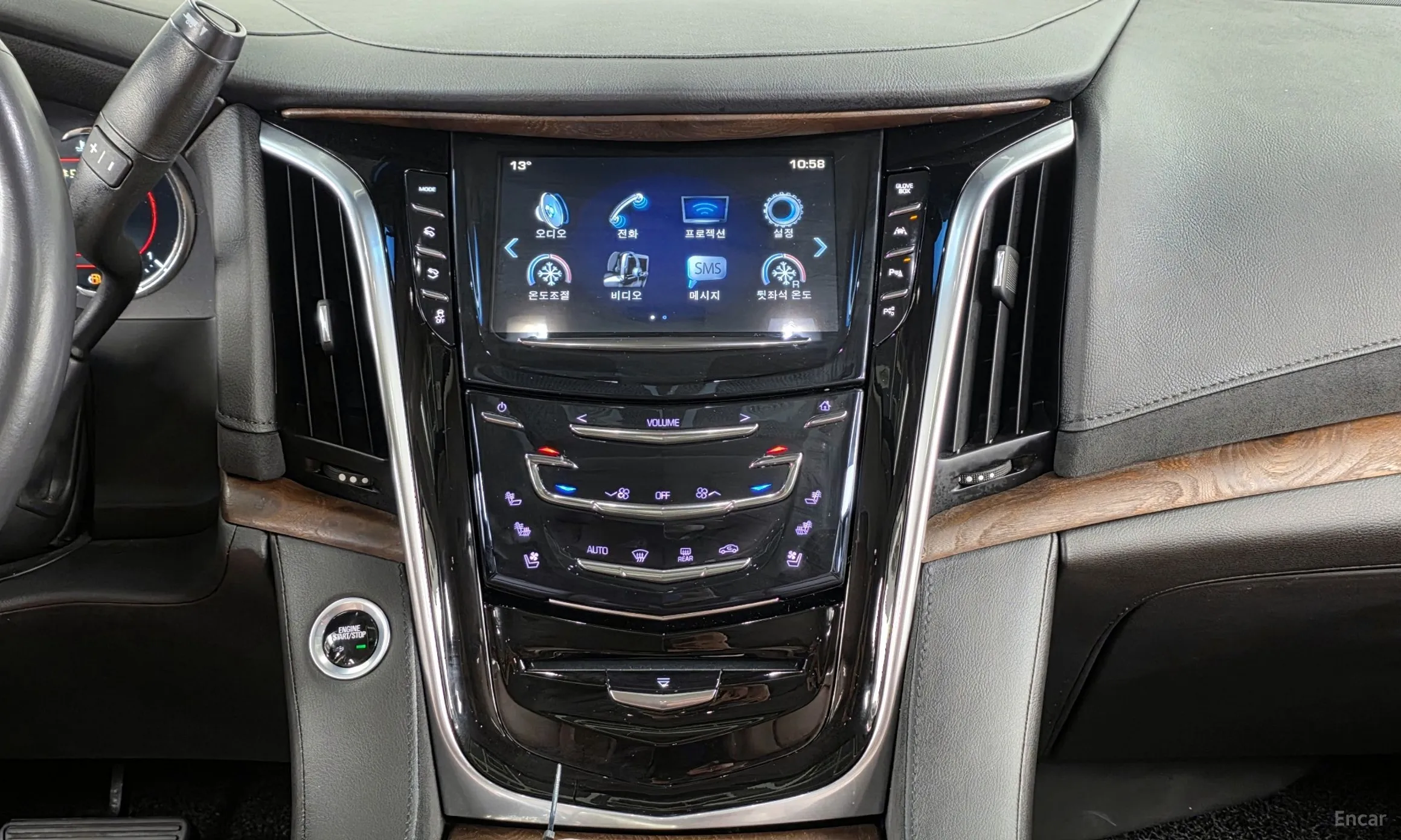 Cadillac Escalade превью 14