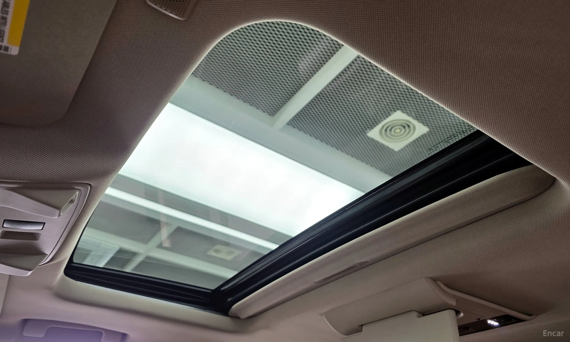 Cadillac Escalade превью 19