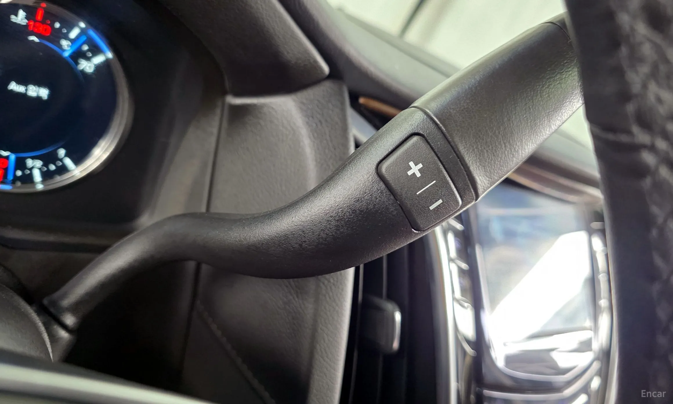 Cadillac Escalade превью 9