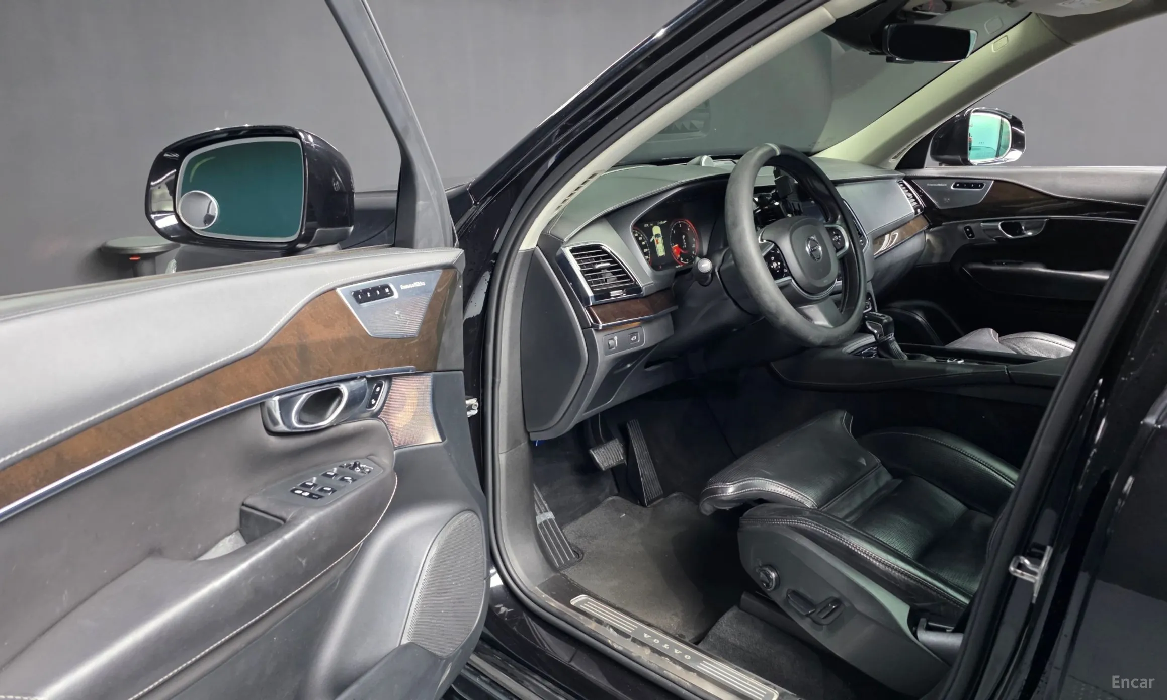 Volvo XC90 Gen 2 превью 10