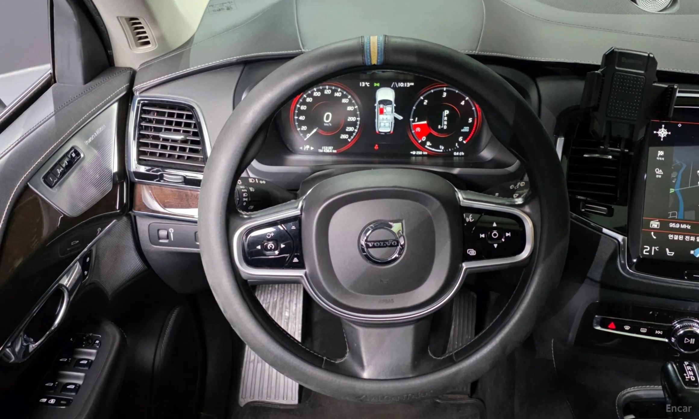 Volvo XC90 Gen 2 превью 13