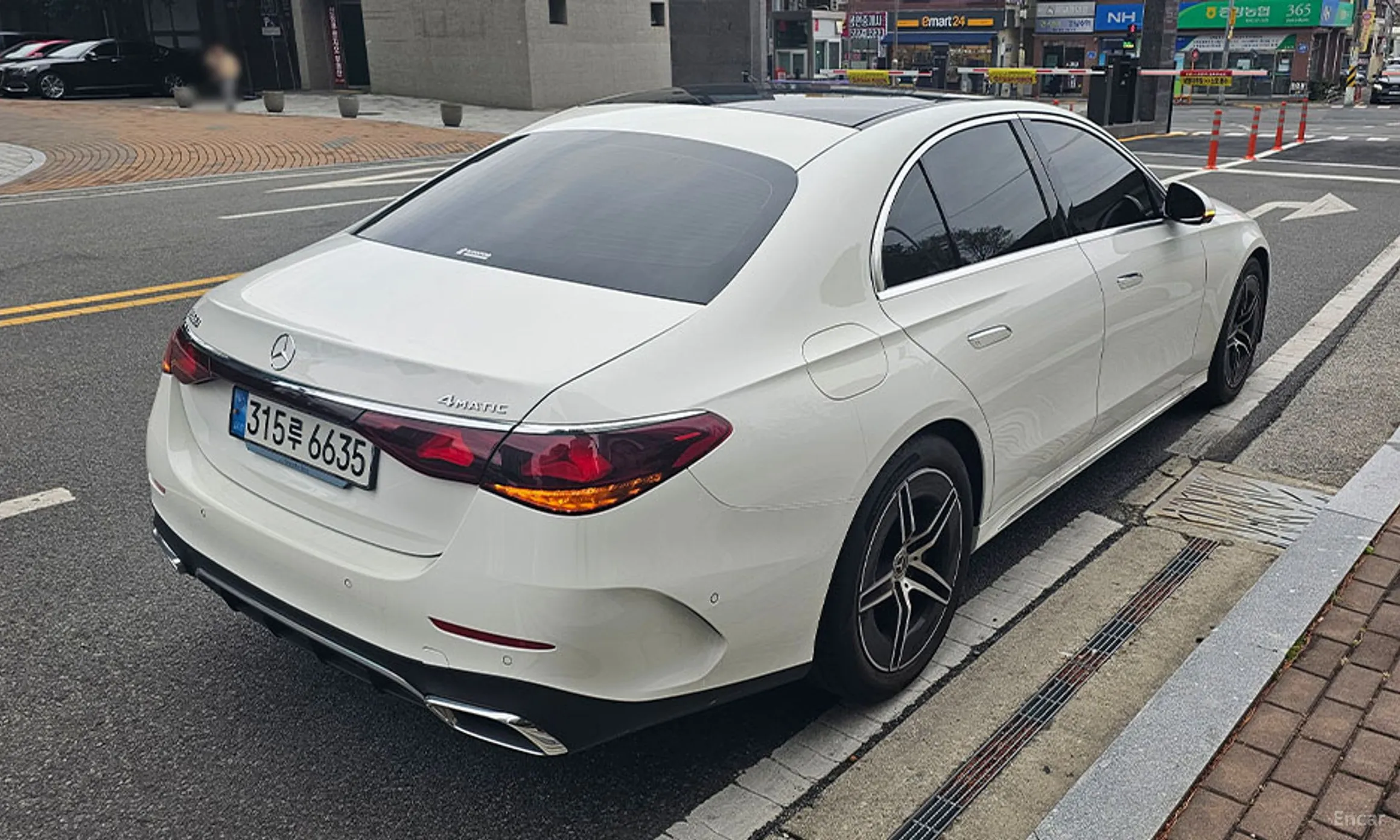 Mercedes Benz E-Class W214 превью 3
