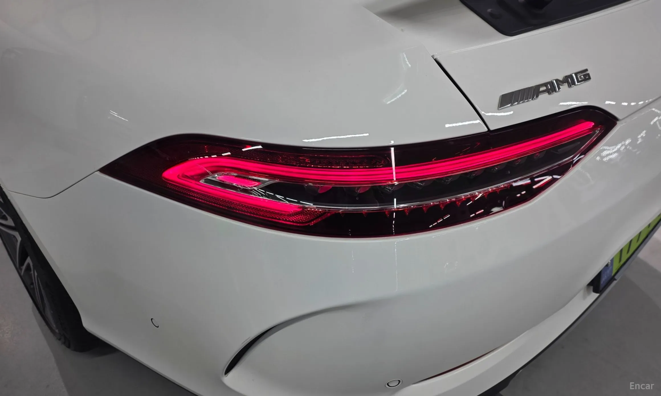 Mercedes Benz AMG GT превью 13