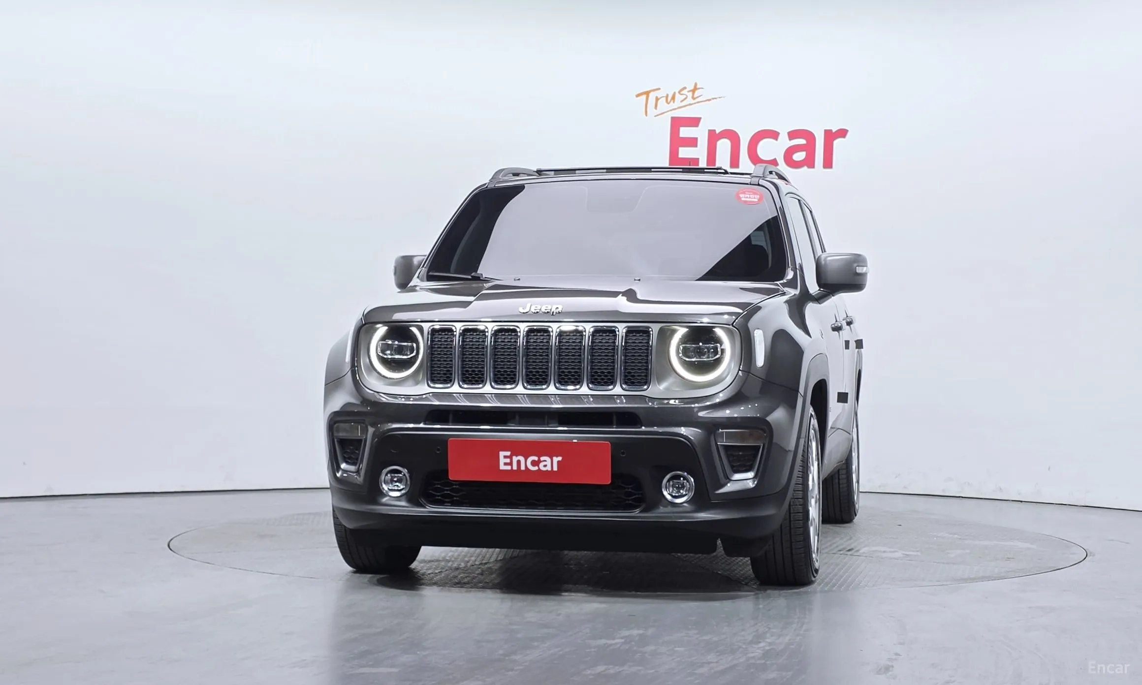 Jeep Renegade превью 3