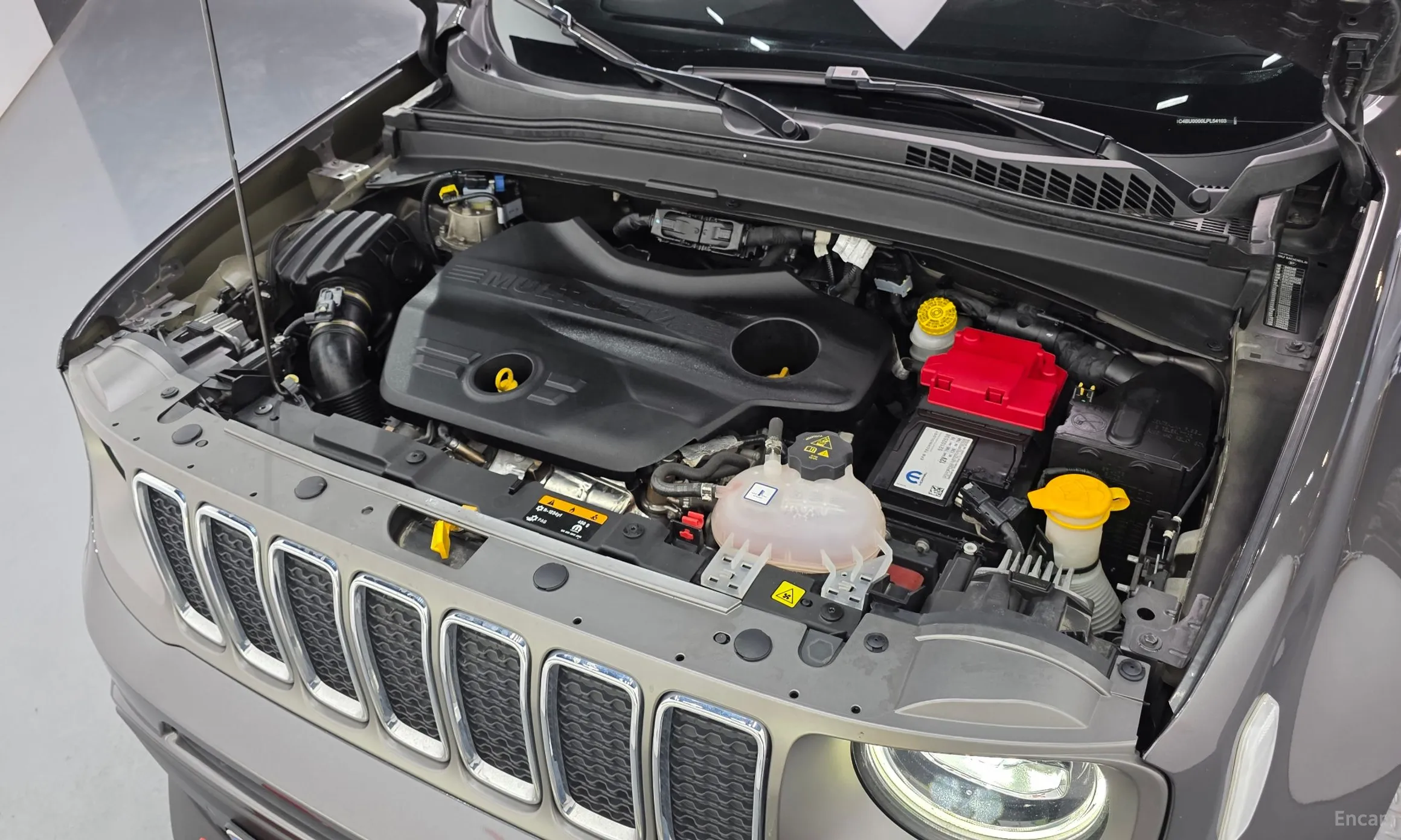 Jeep Renegade превью 6