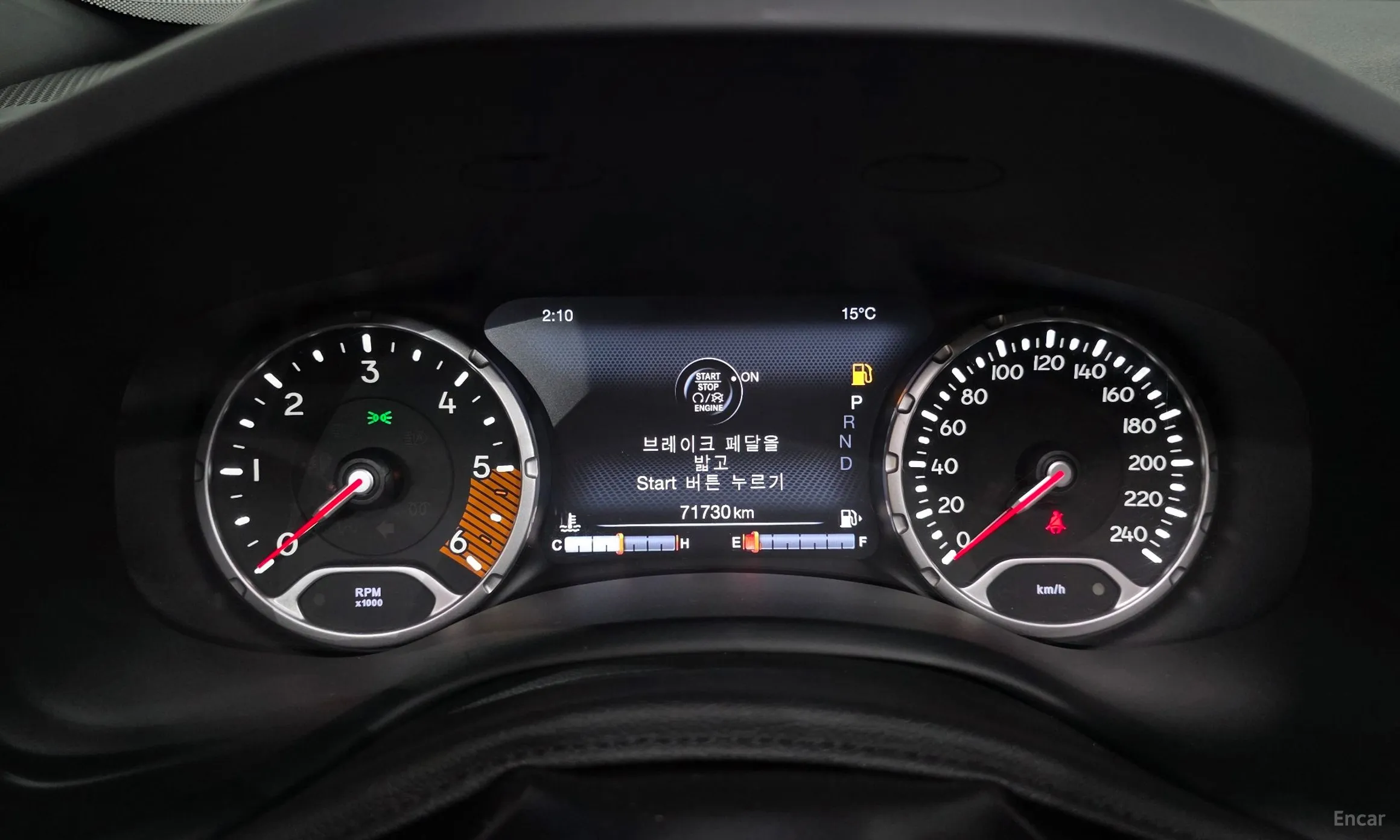 Jeep Renegade превью 8