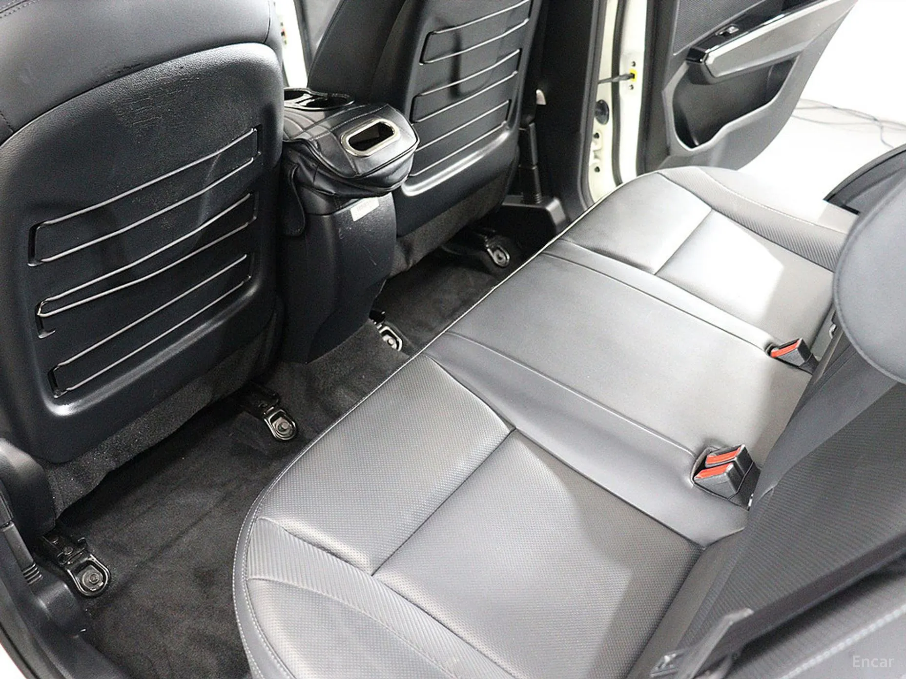 KG Mobility (SsangYong) Berry New Tivoli превью 16
