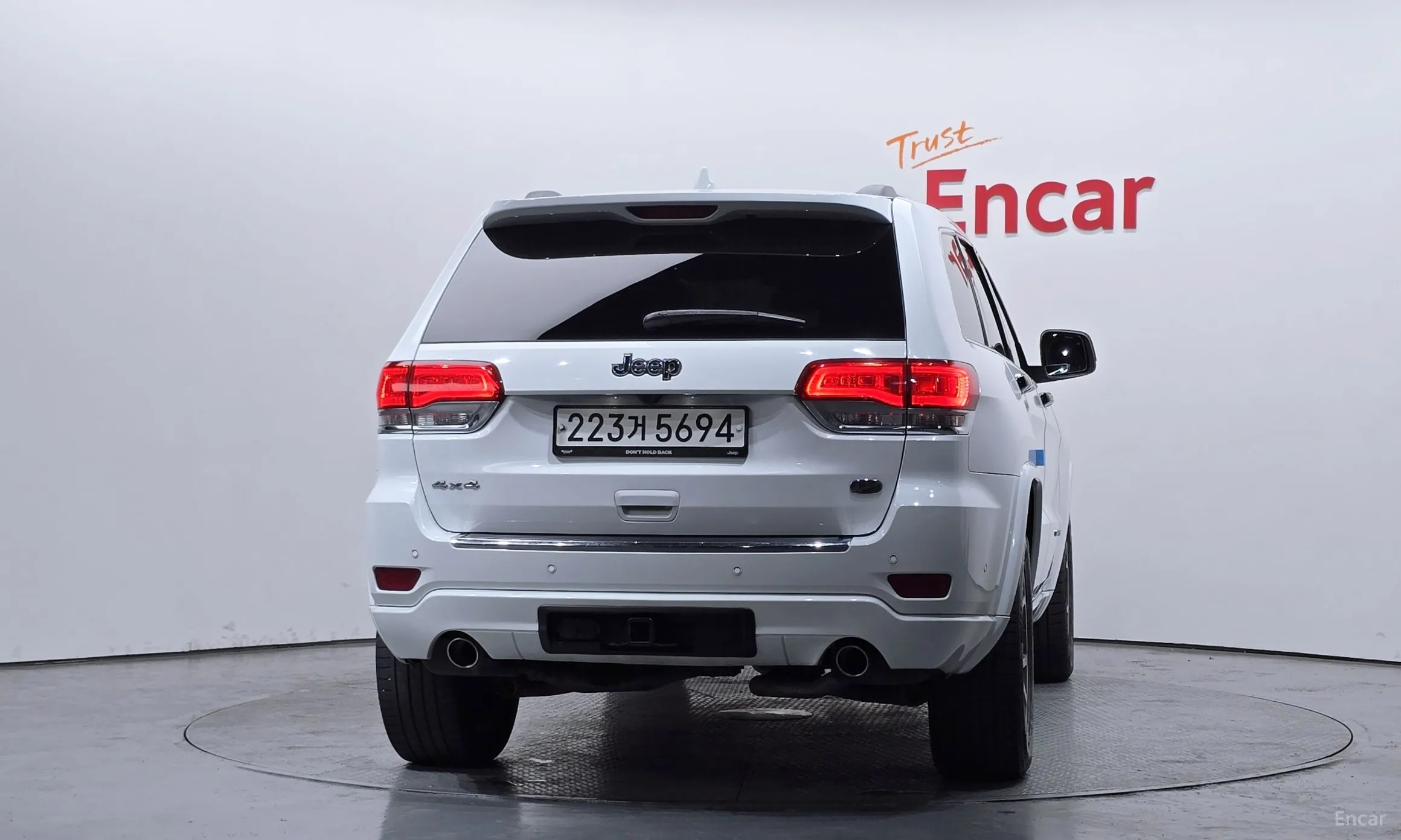 Jeep Grand Cherokee превью 4