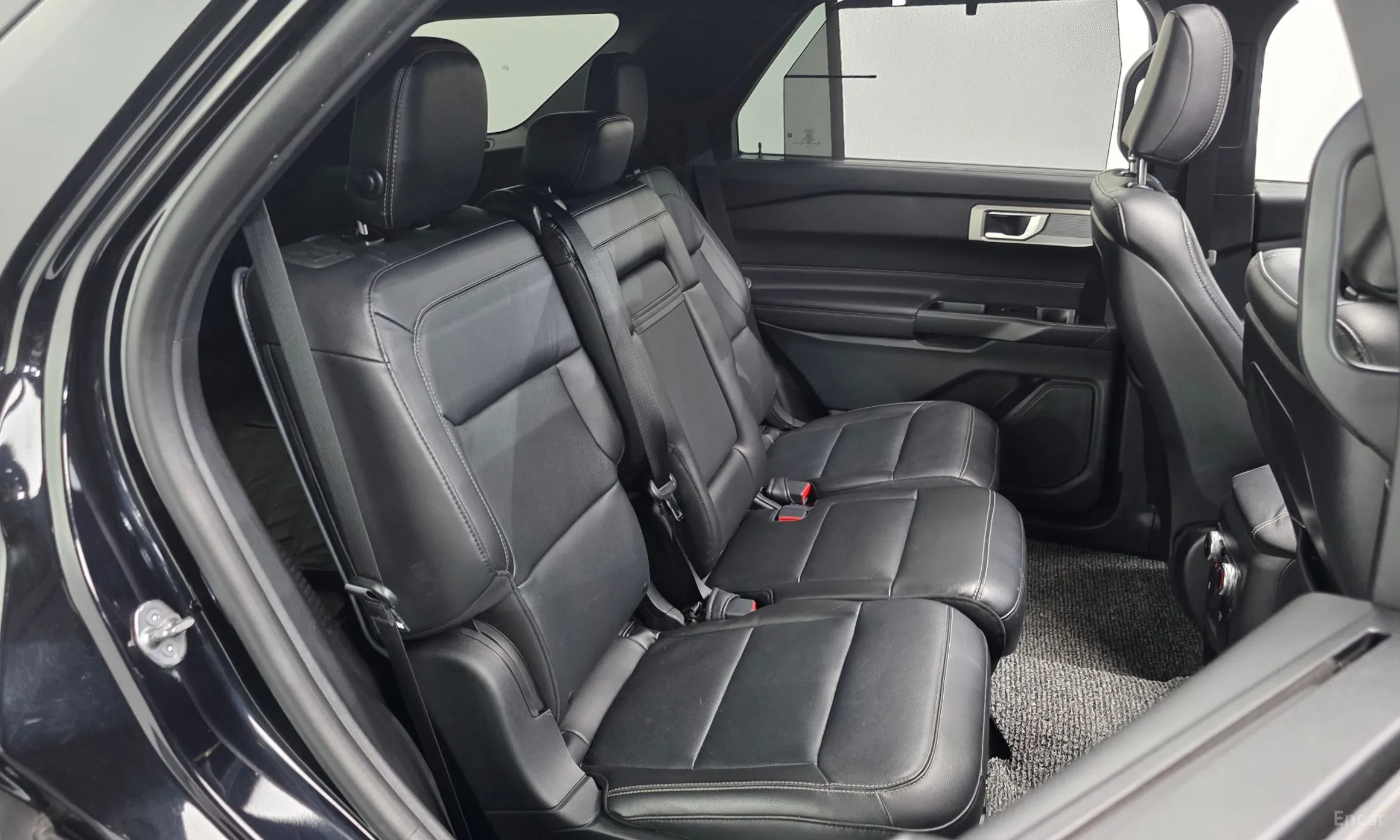 Ford Explorer 6th Generation превью 11