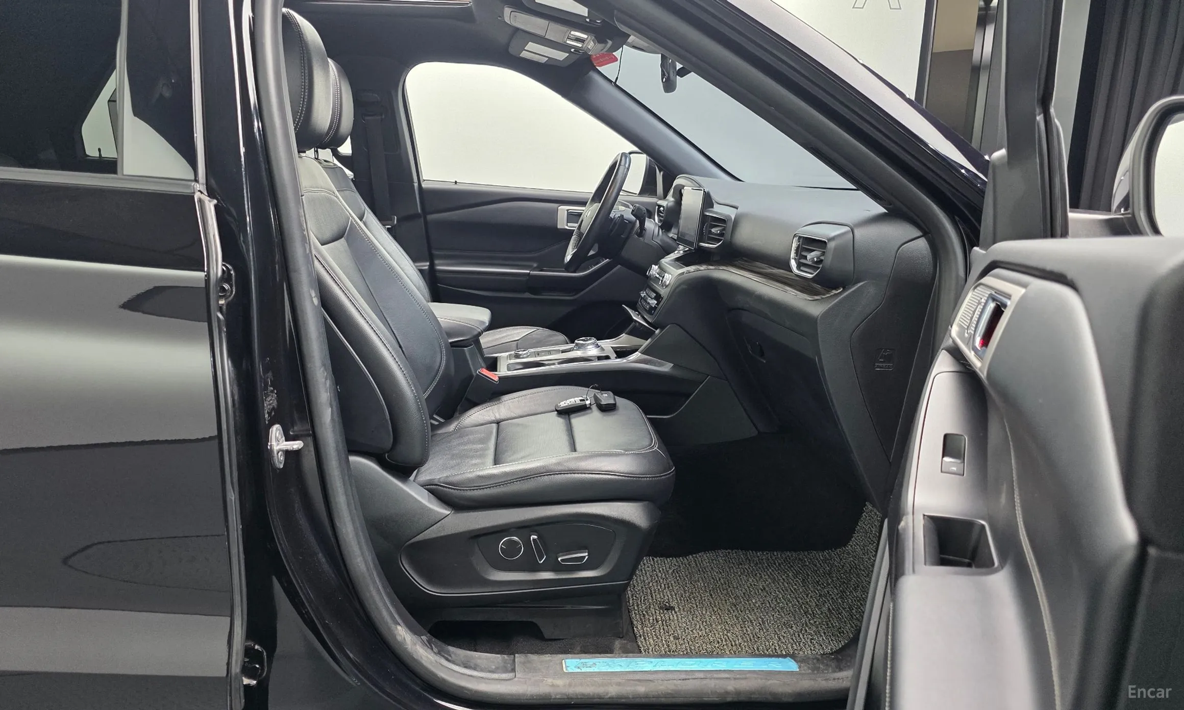 Ford Explorer 6th Generation превью 12