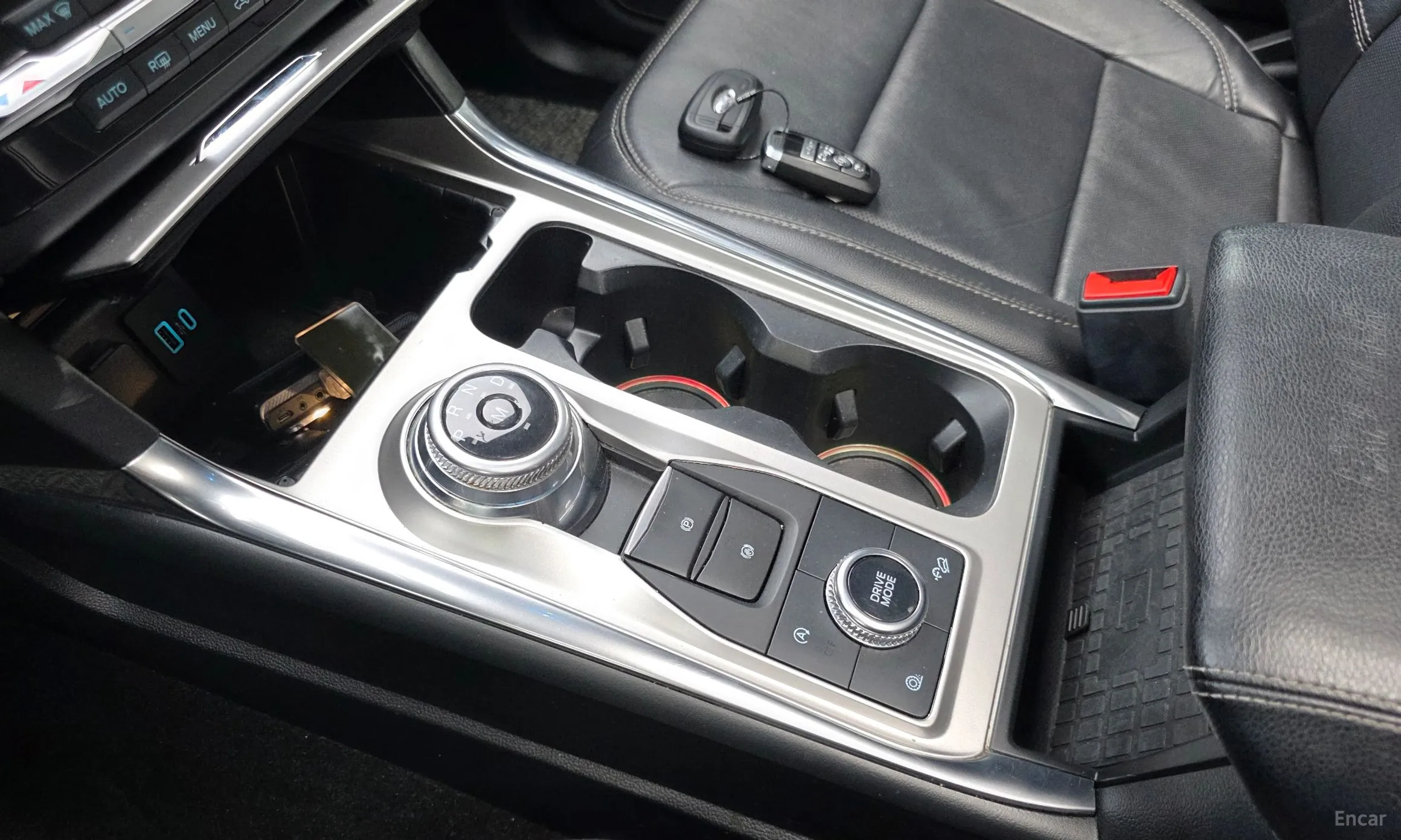 Ford Explorer 6th Generation превью 9