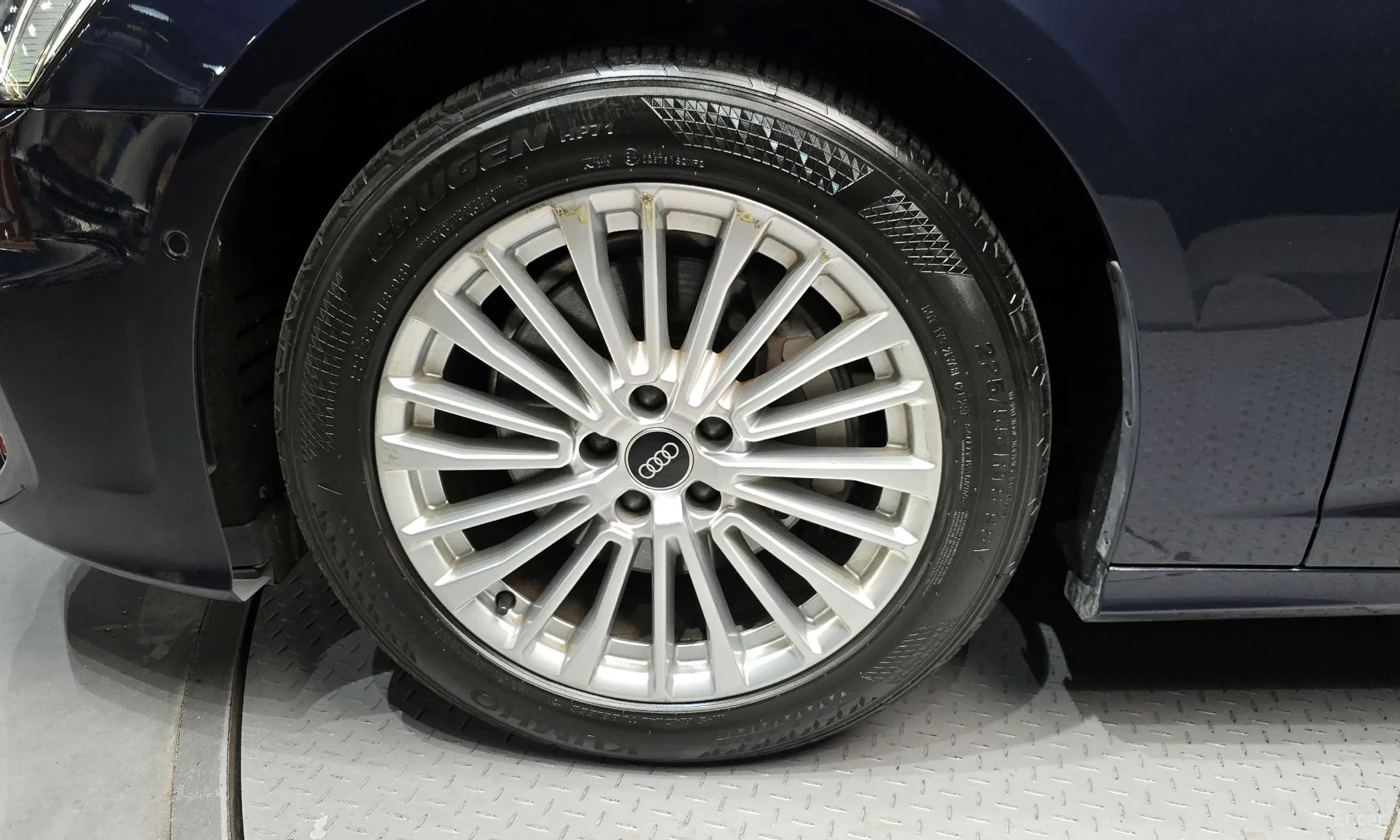 Audi A6 (C8) превью 5