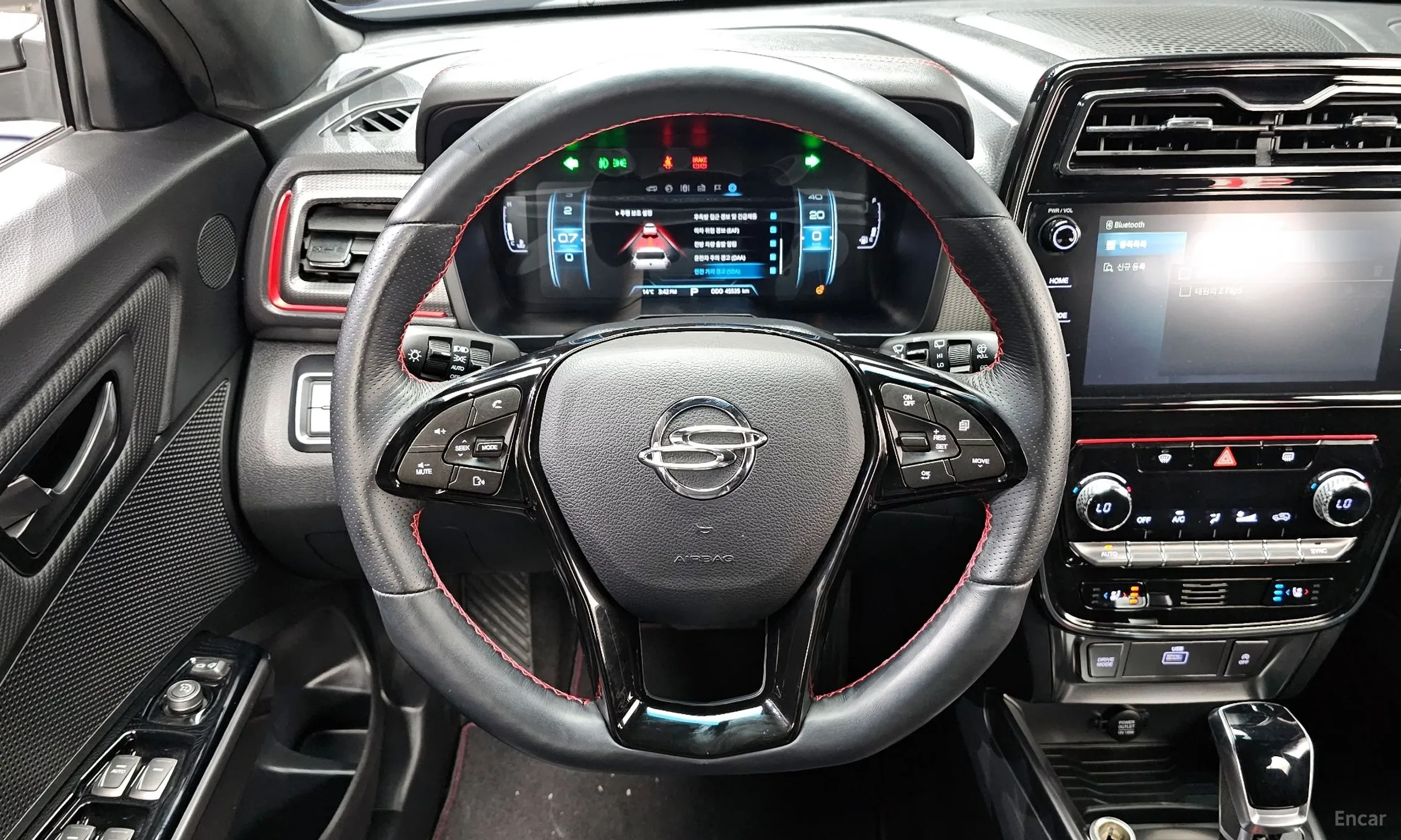 KG Mobility (SsangYong) Berry New Tivoli превью 13