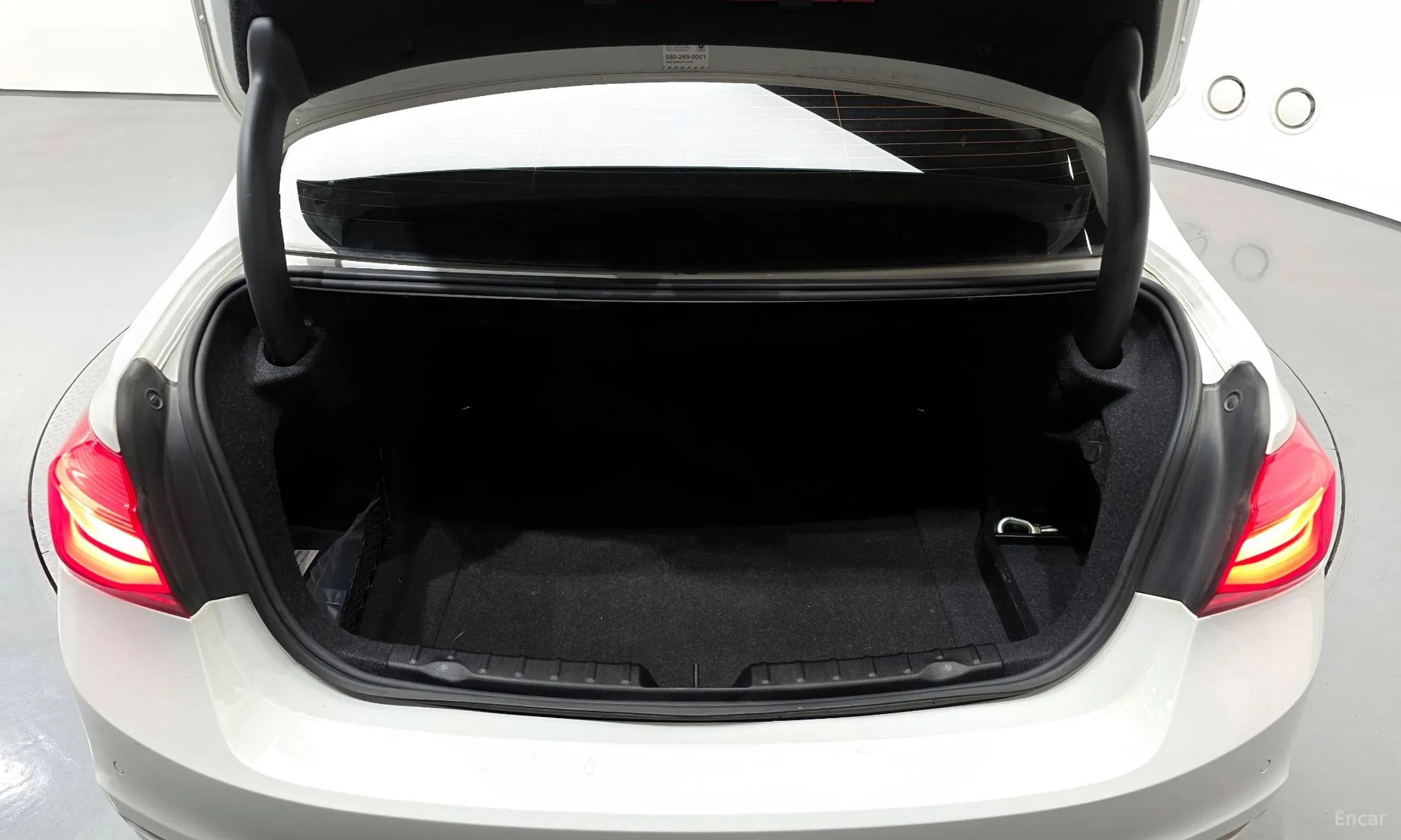 BMW 3 Series (F30) превью 19