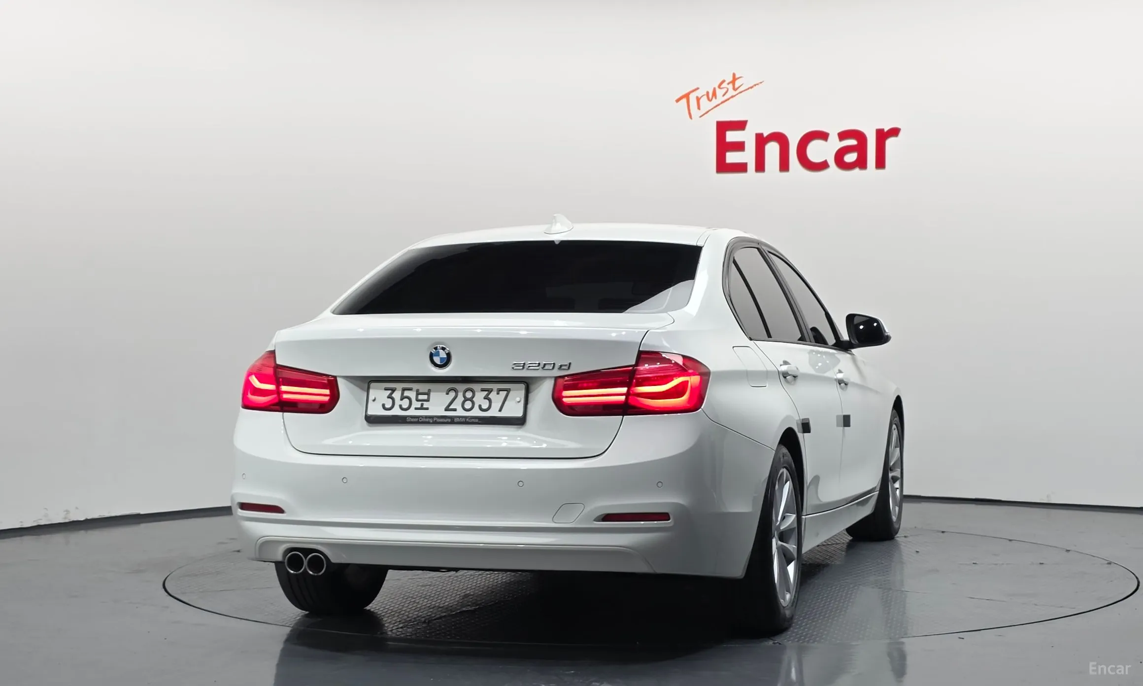BMW 3 Series (F30) превью 4