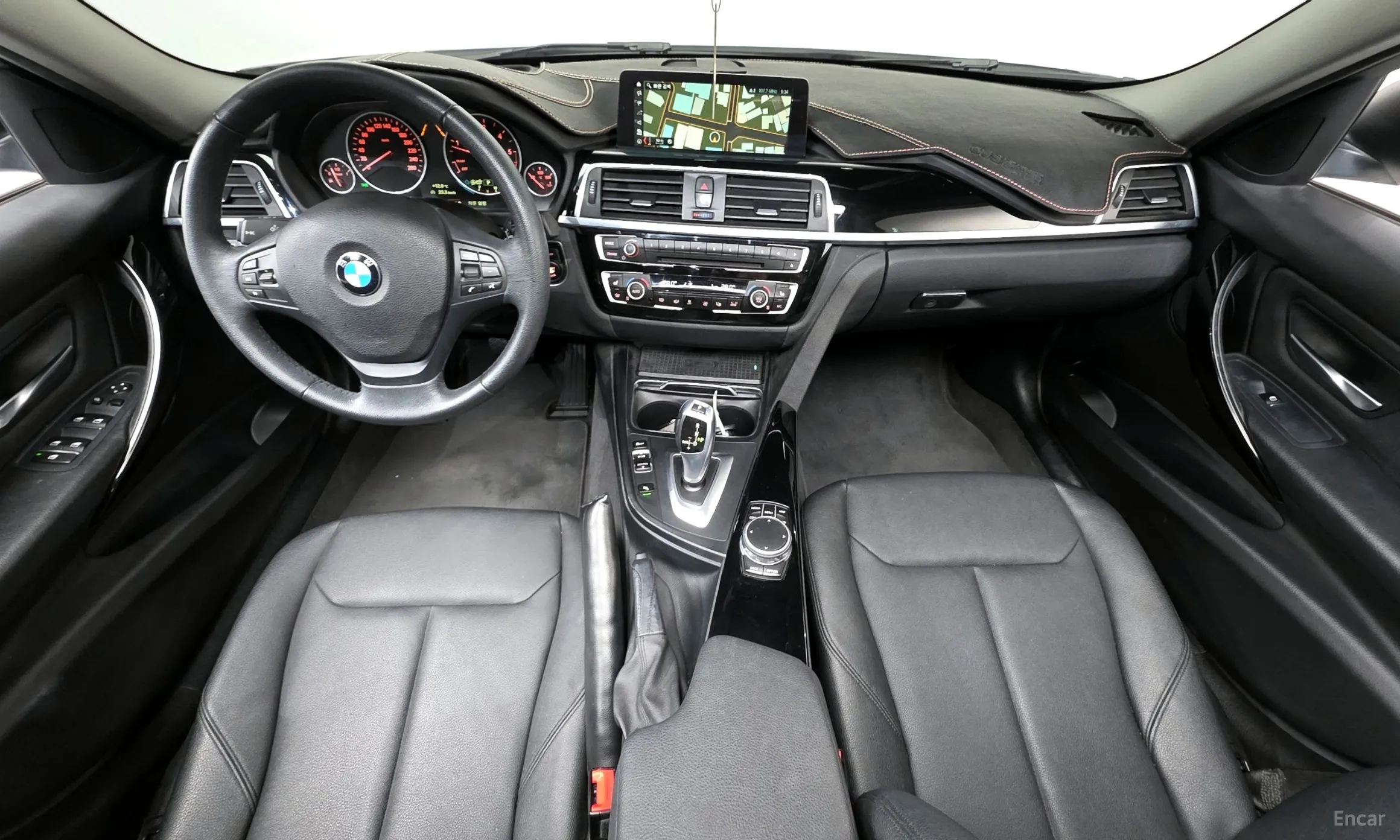 BMW 3 Series (F30) превью 7