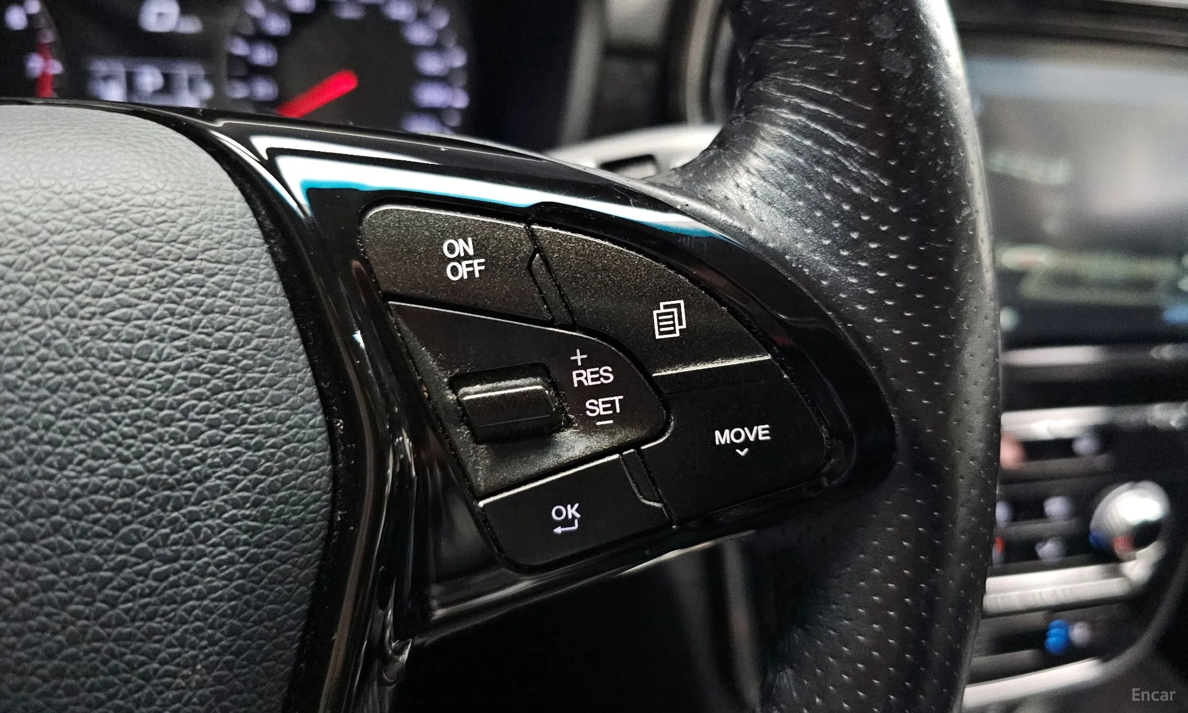 KG Mobility (SsangYong) Berry New Tivoli превью 19
