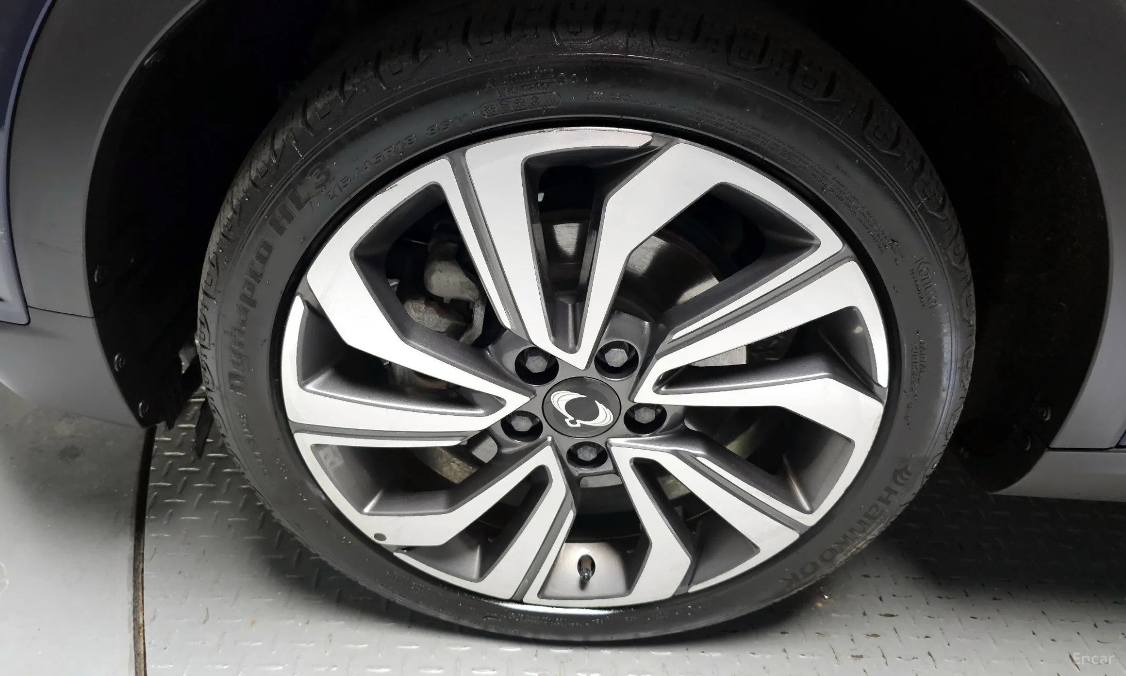 KG Mobility (SsangYong) Berry New Tivoli превью 5
