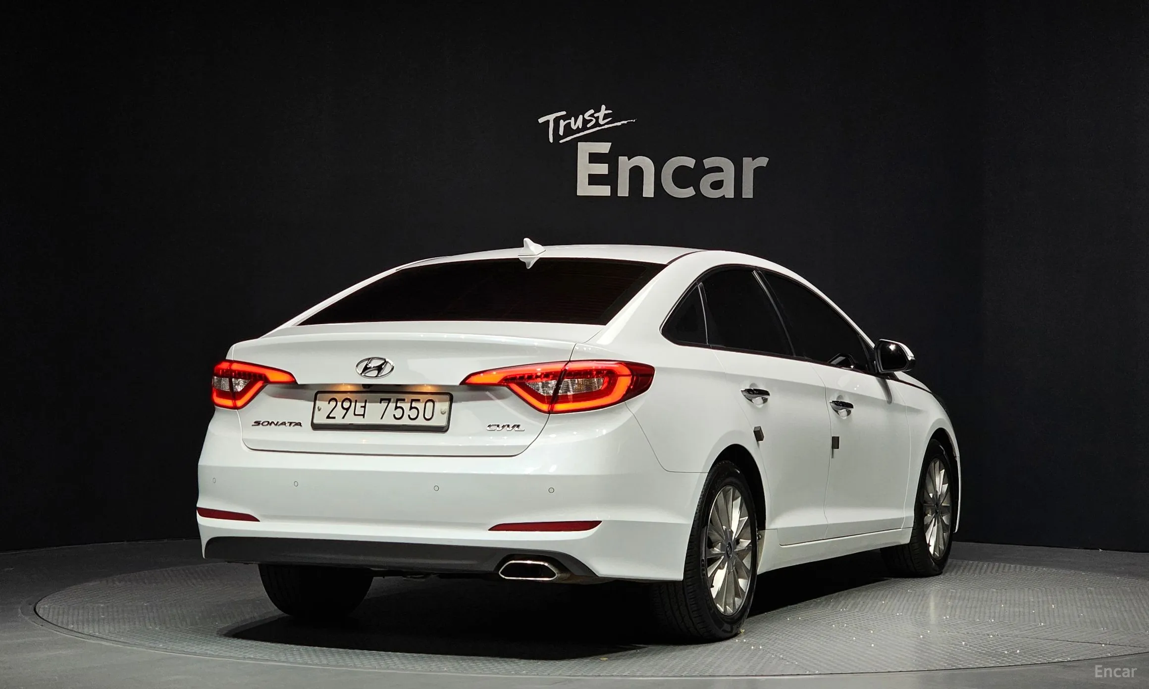 Hyundai LF Sonata
