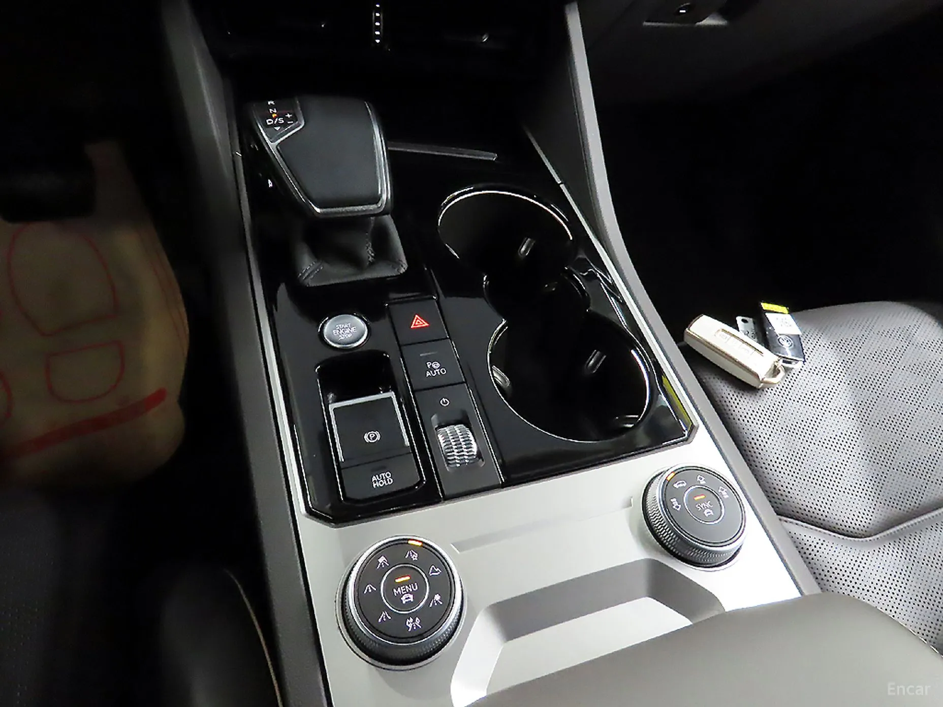 Volkswagen Touareg 3rd Generation превью 14