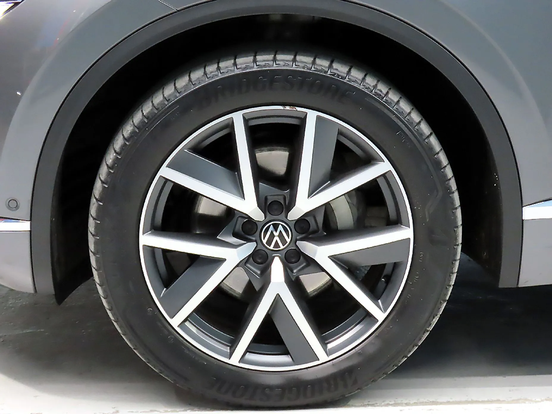Volkswagen Touareg 3rd Generation превью 5