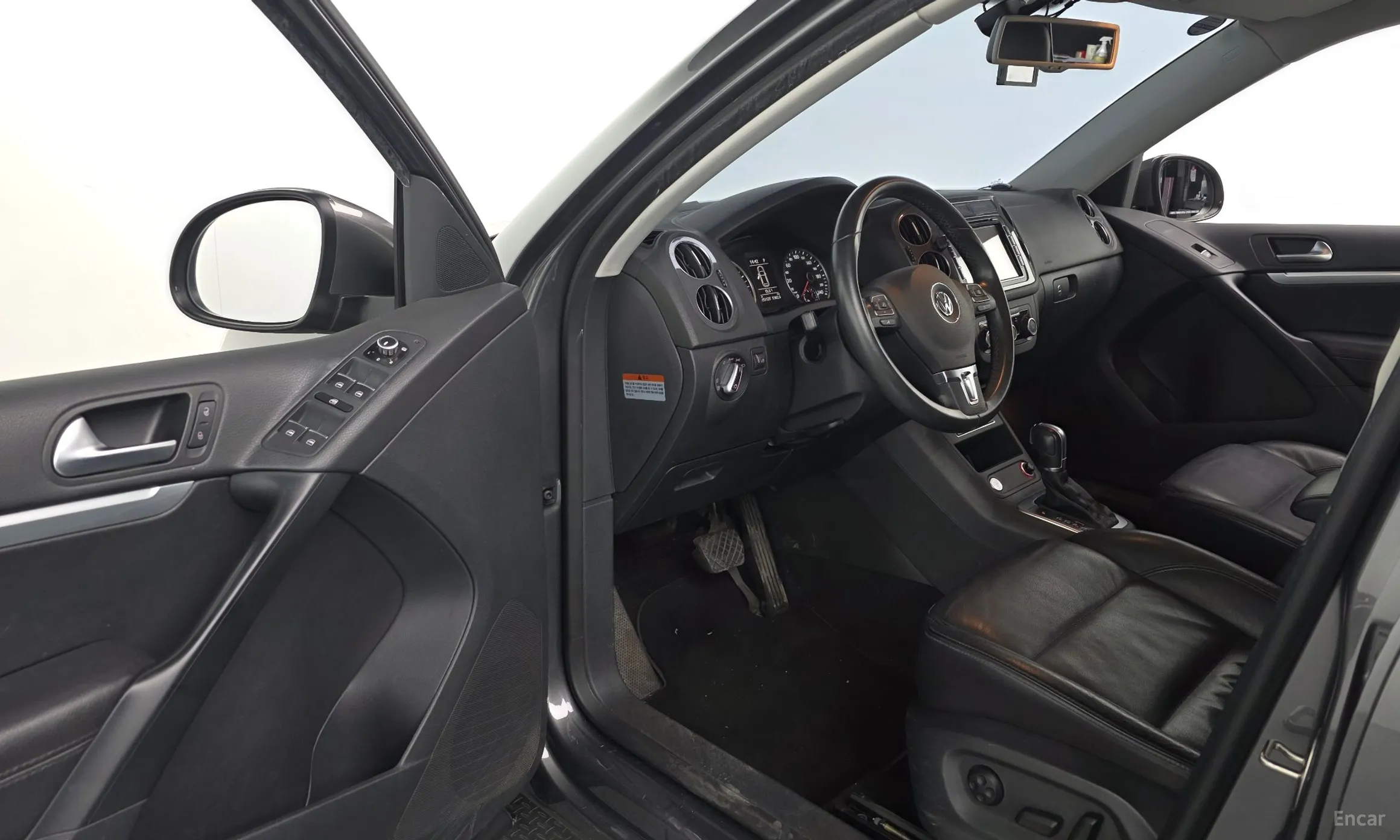 Volkswagen New Tiguan превью 10