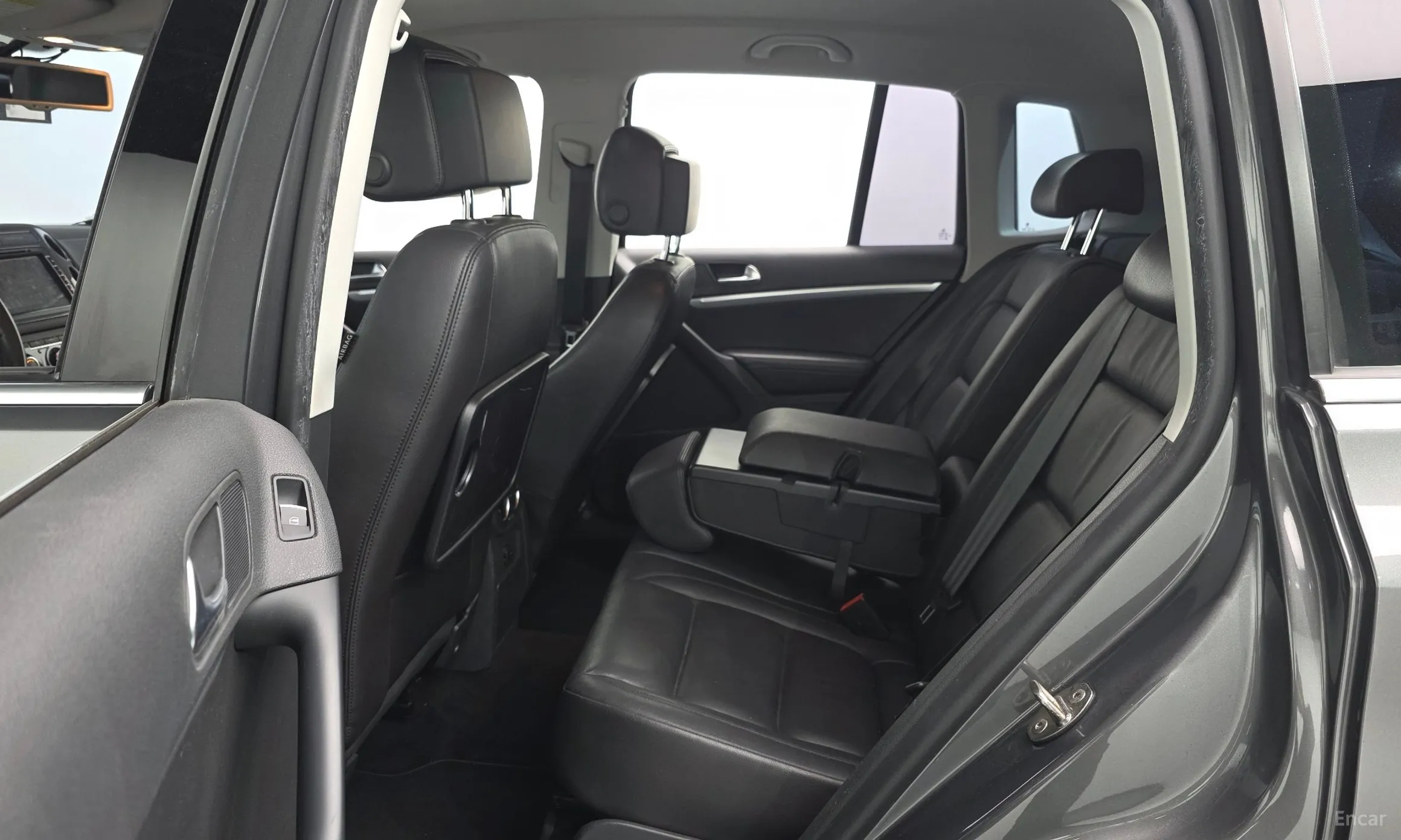 Volkswagen New Tiguan превью 11