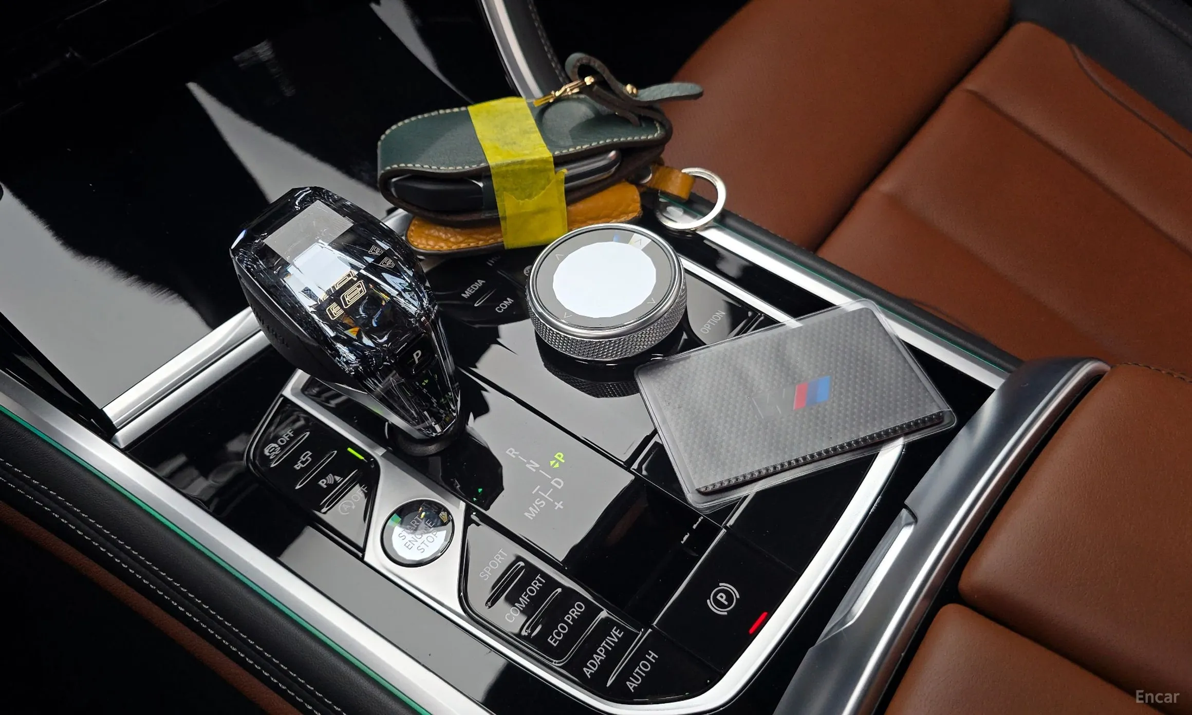 BMW 8-series (G15) превью 9