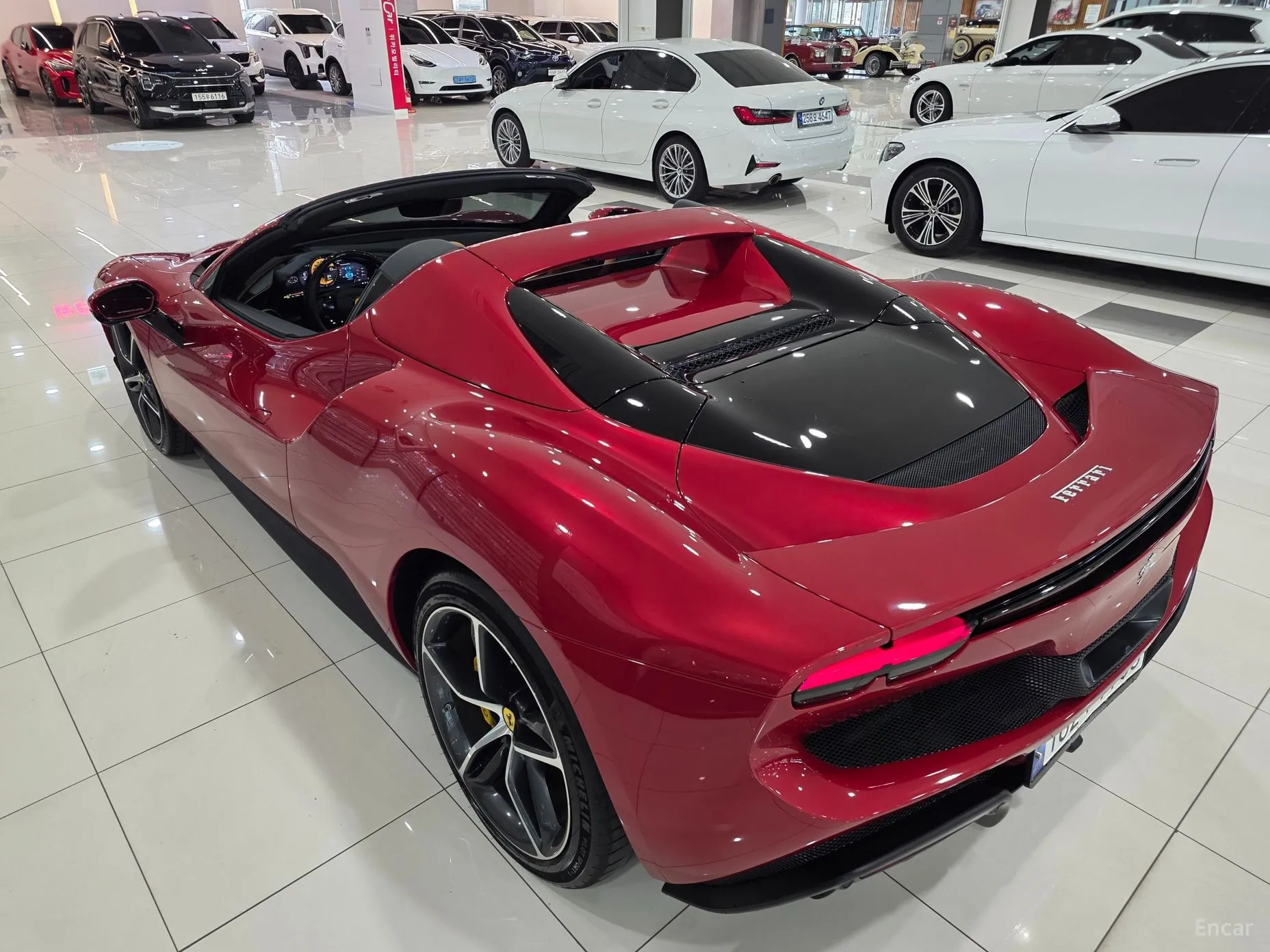 Ferrari 296 GTS превью 18